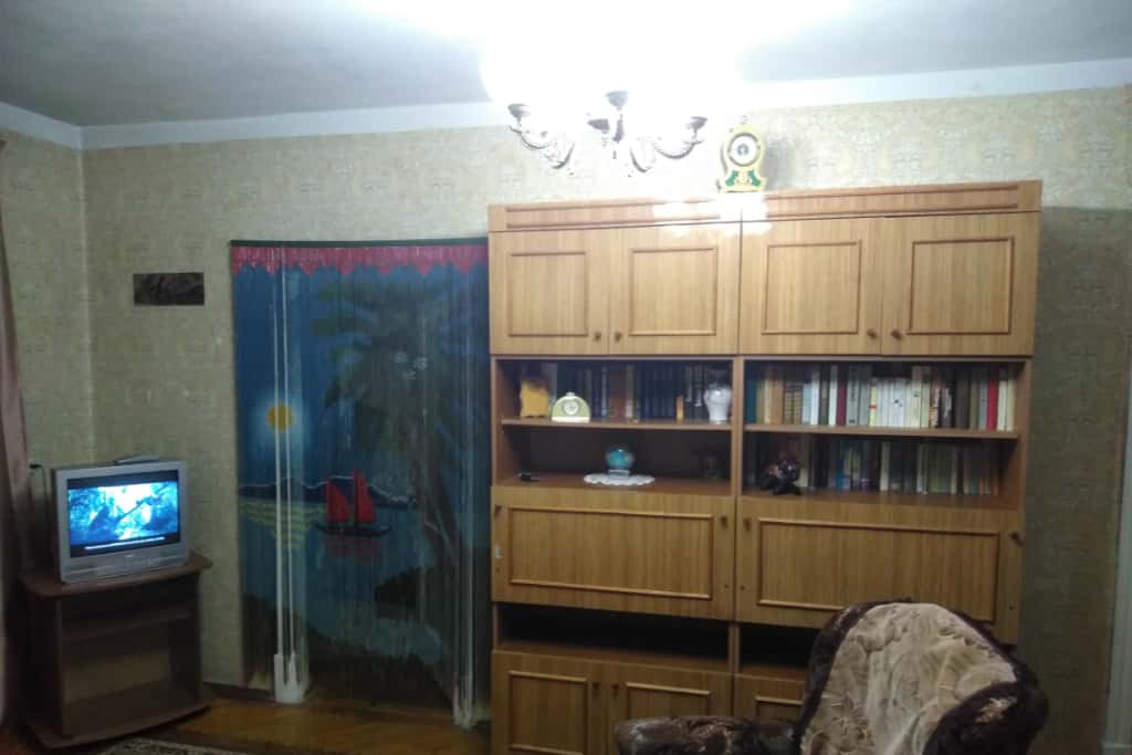 2-комнатная квартира посуточно, Мурманск, ул. Нахимова, 11 2