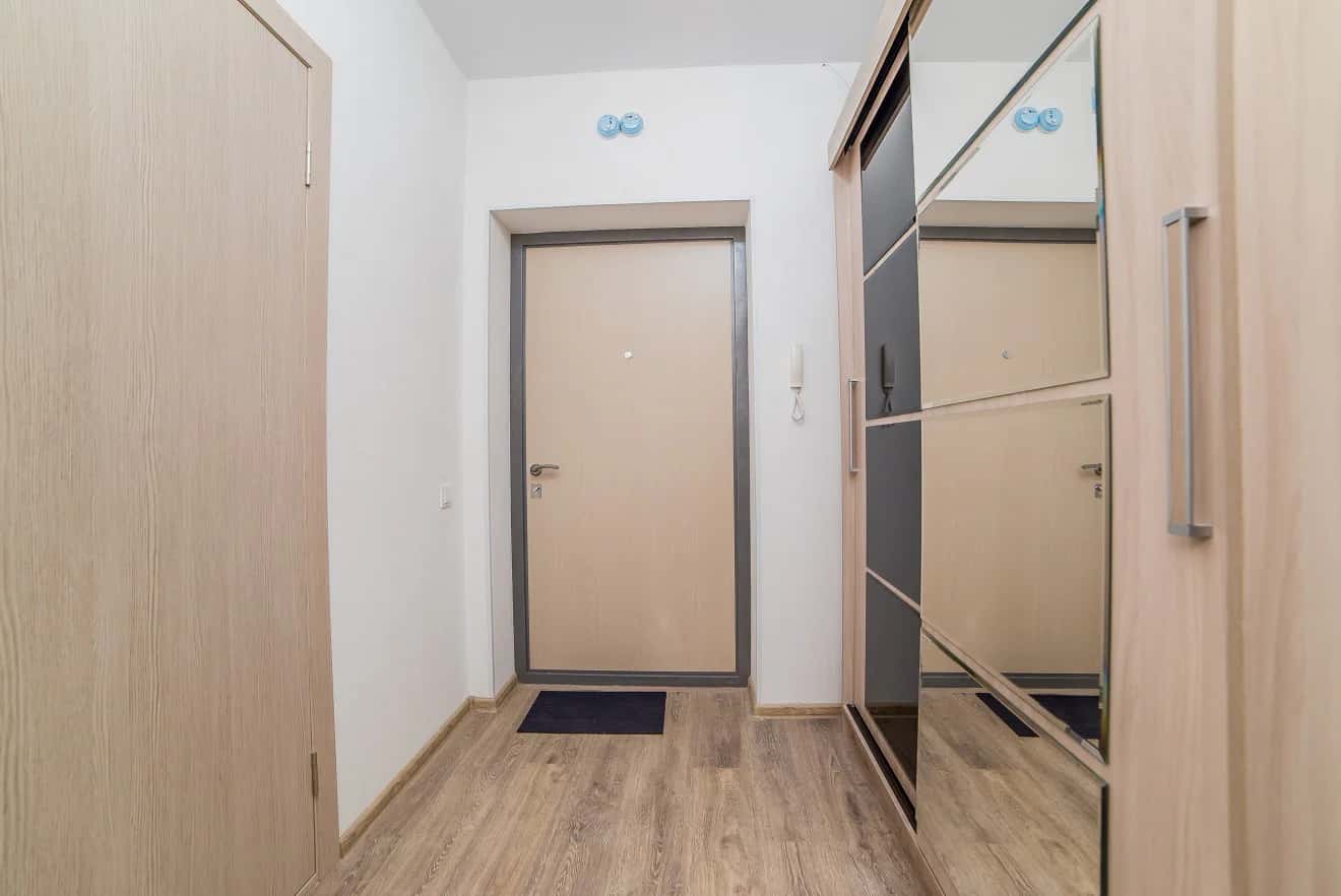 Квартира на сутки в Екатеринбурге у Основинского парка (Солнечная 33а) 18