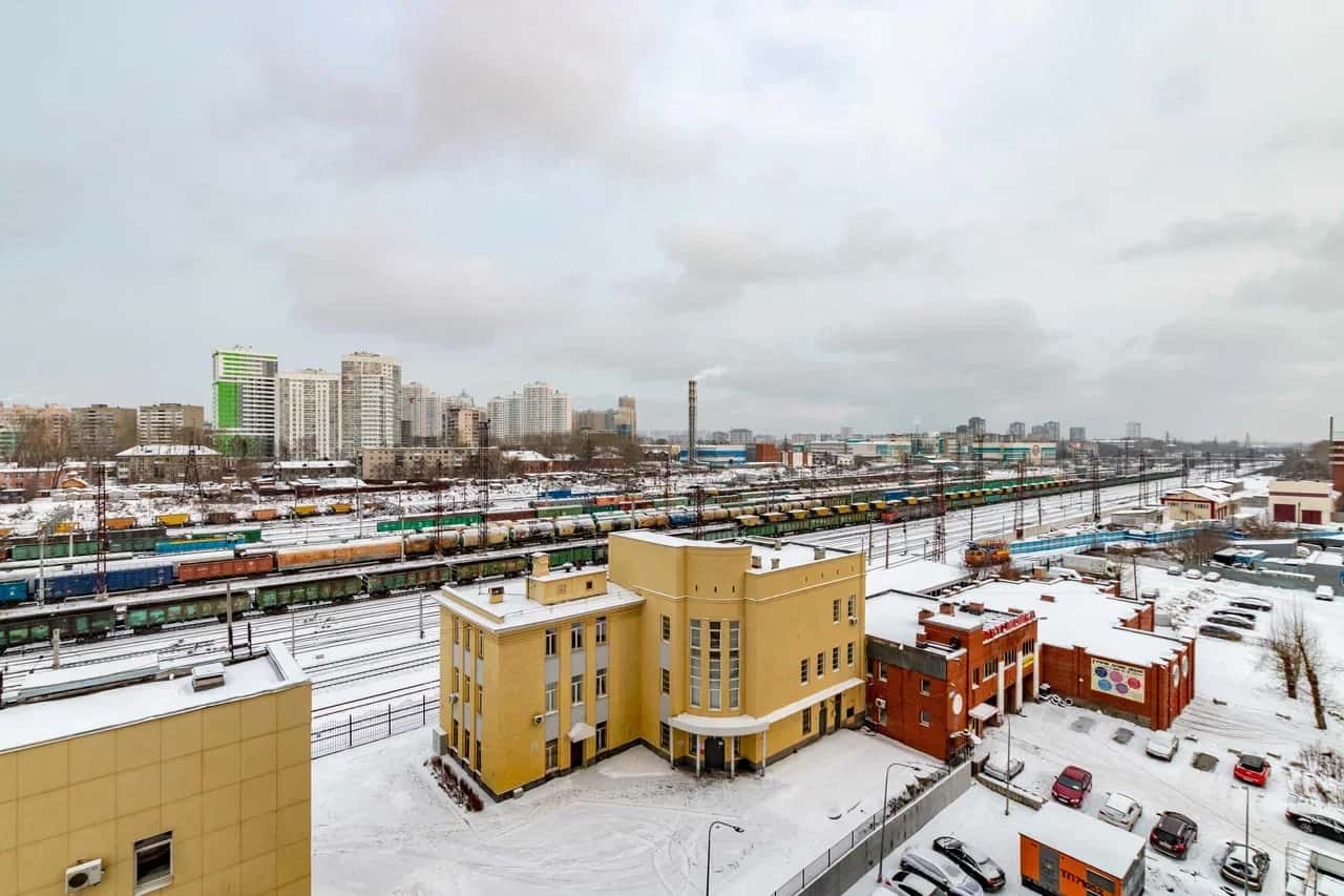 Снять квартиру-студию в Екатеринбурге у Шарташского рынка посуточно 13