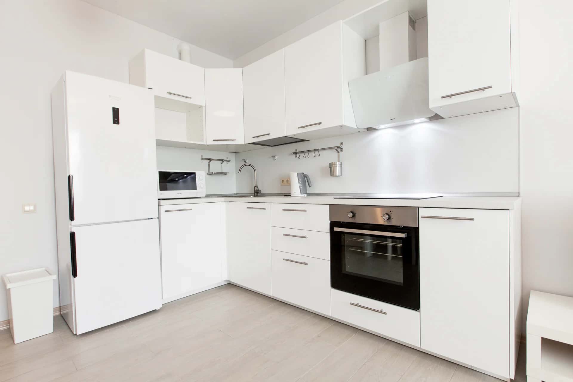 Светлые апартаменты на Туапсинской от HomeHotelSochi 3