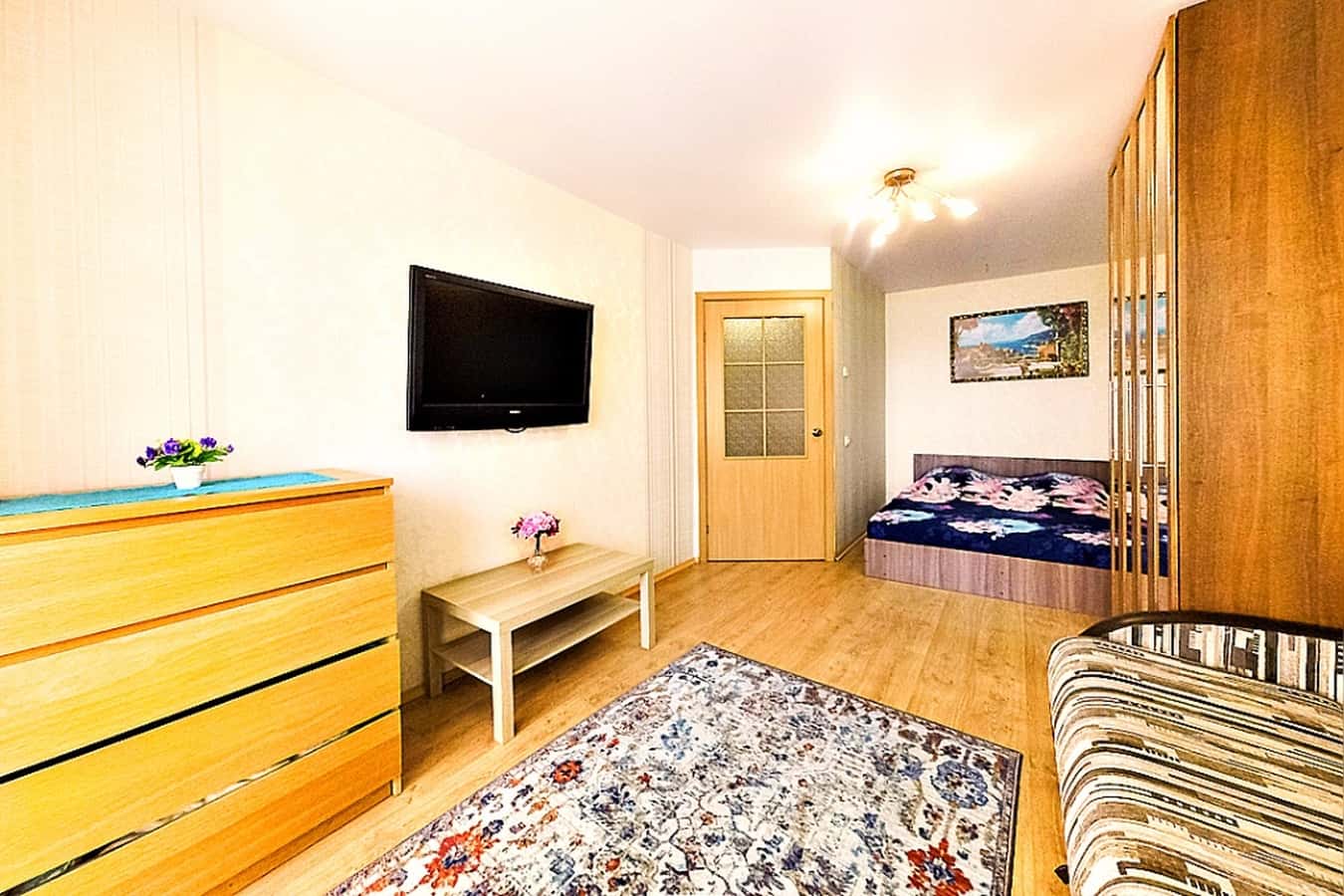 günlük kiralık daire Ekaterinburg Furmanova - 1 odalı, Bölge Mahkemesi — Furmanova, 123