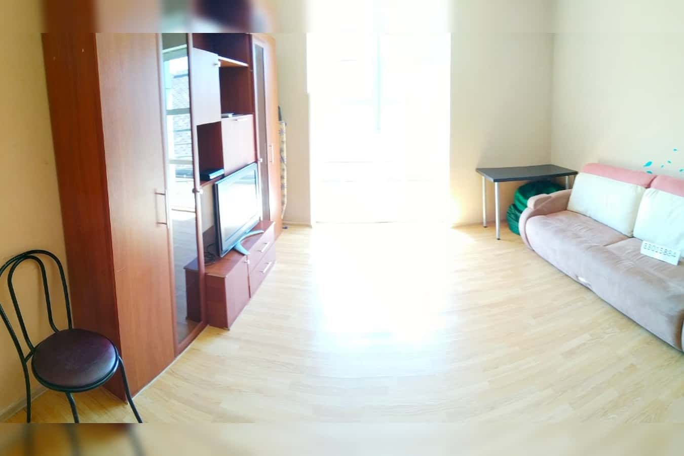 3-комн. квартира посуточно, 77 м2, этаж 2 из 4 2
