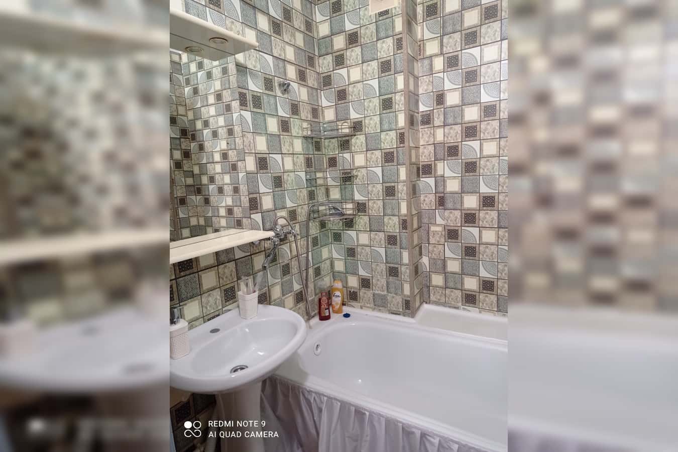 снять квартиру посуточно в Центральный районе Красноярск — 2-комнатная, у ТРЦ Покровский 14