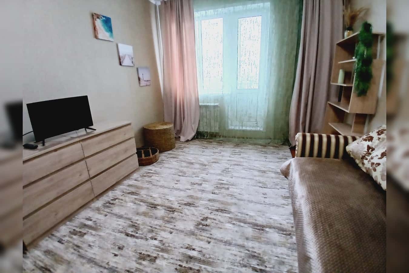 2-комн. квартира посуточно, 56 м2, этаж 10 из 16 9