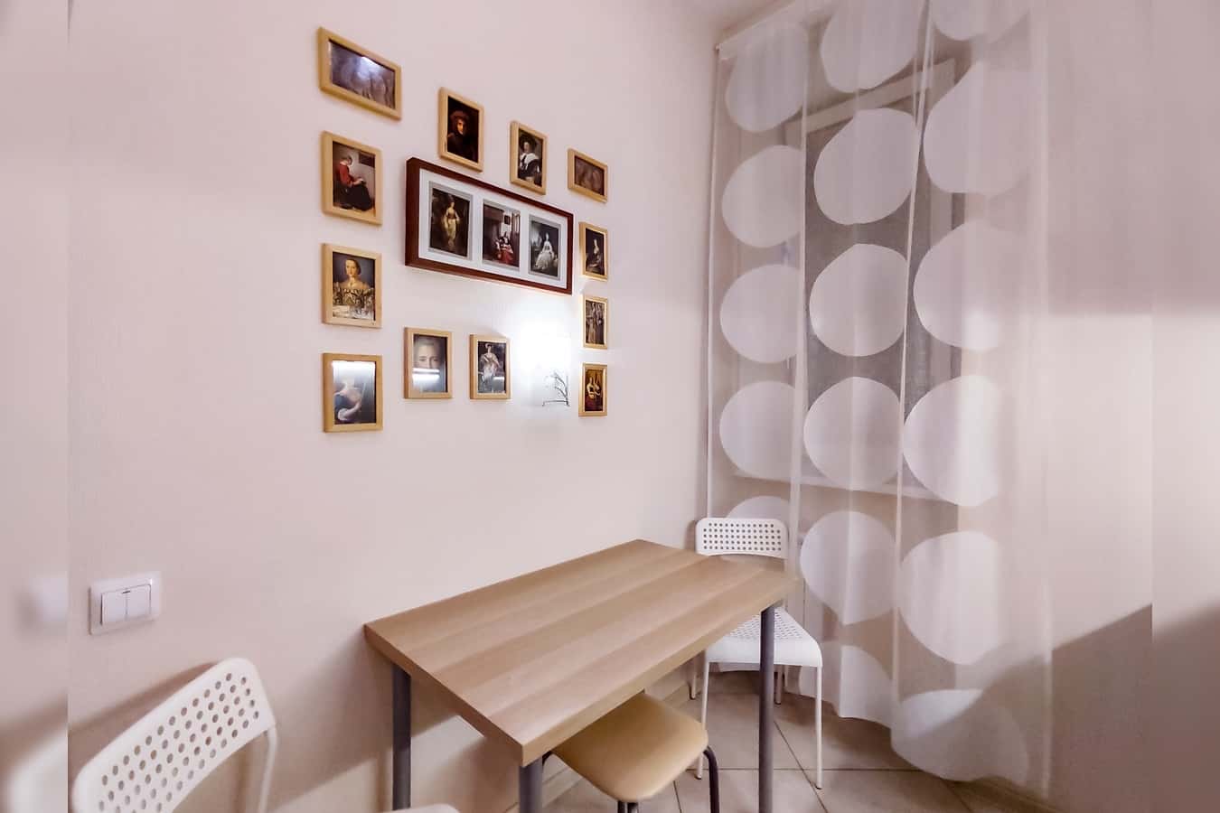 1-комн. квартира посуточно, этаж 1 из 5 3