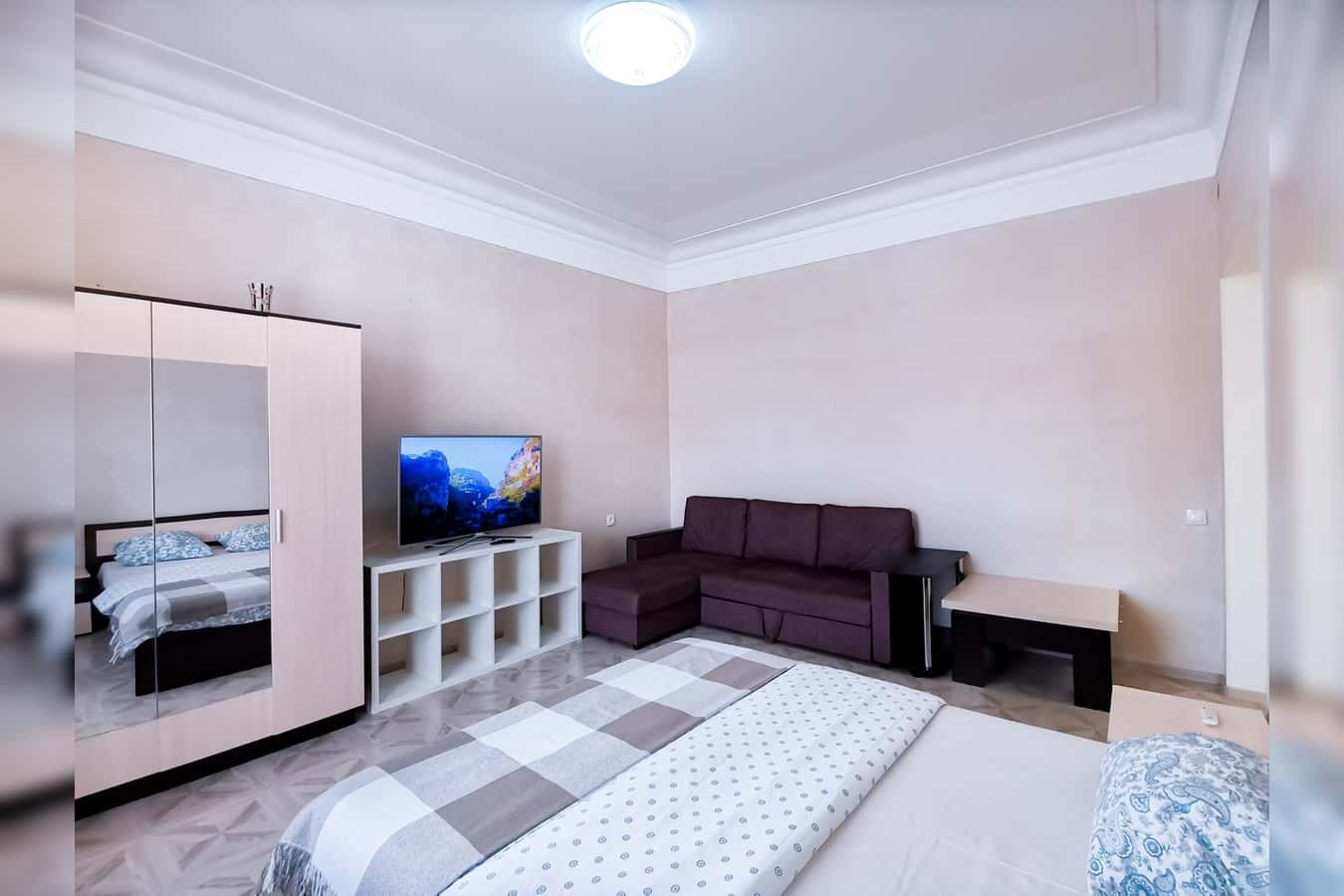 1-комн. квартира посуточно, 32 м2, этаж 4 из 6 2