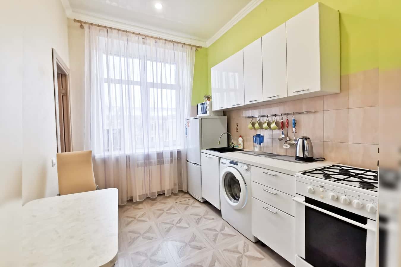 1-комн. квартира посуточно, 32 м2, этаж 4 из 6 9