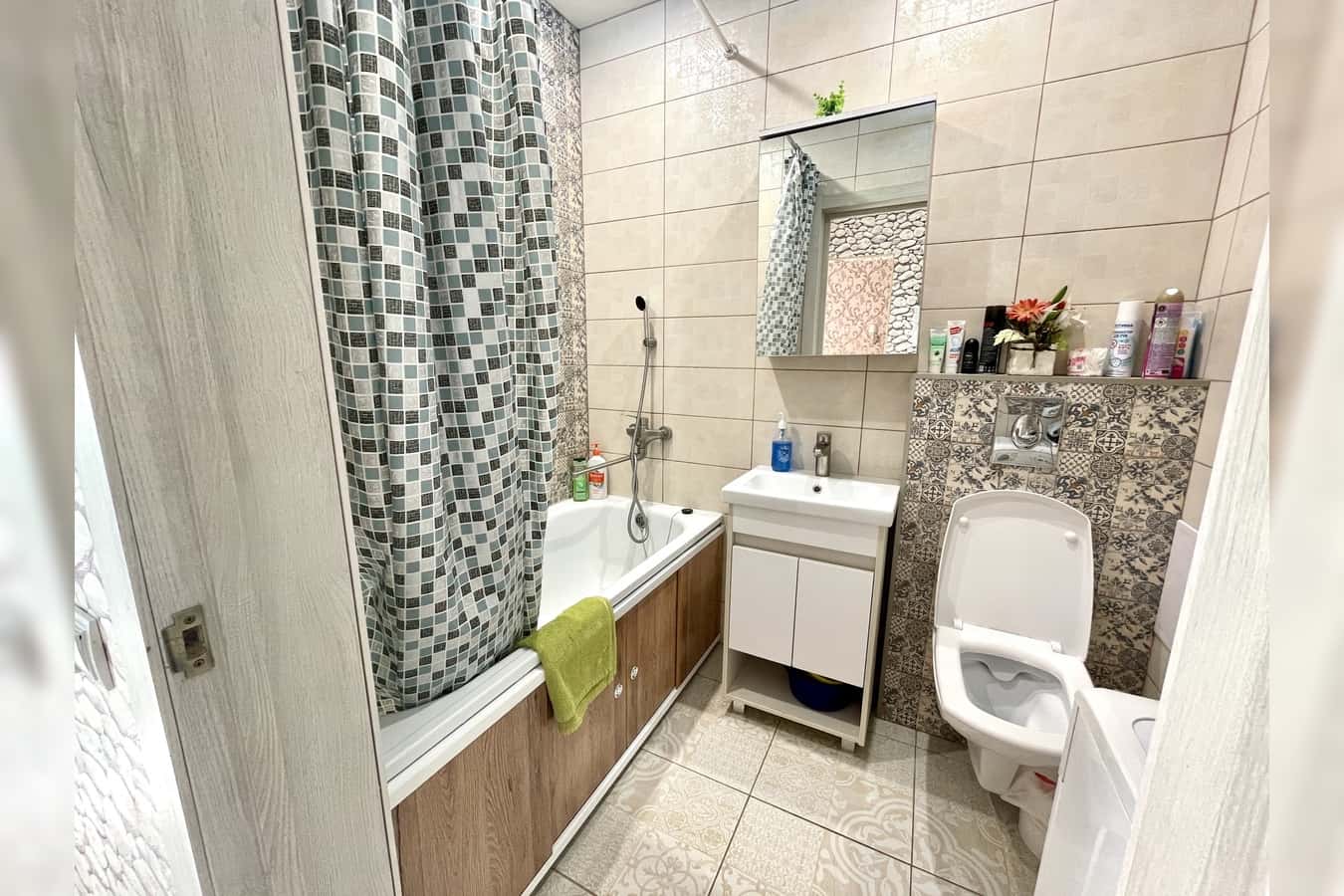 2-комн. квартира посуточно, 35 м2, этаж 2 из 7 2