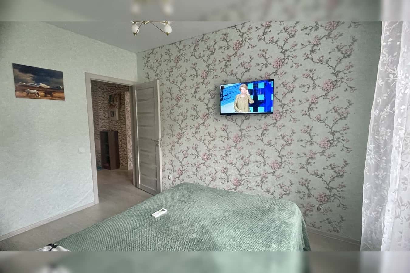 2-комн. квартира посуточно, 35 м2, этаж 2 из 7 6