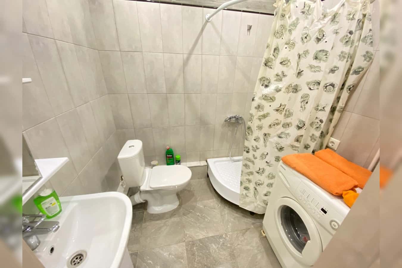 Посуточная аренда в Казани — ыАквапарк Ривьера, евроремонт, лифт и огороженная парковка 2
