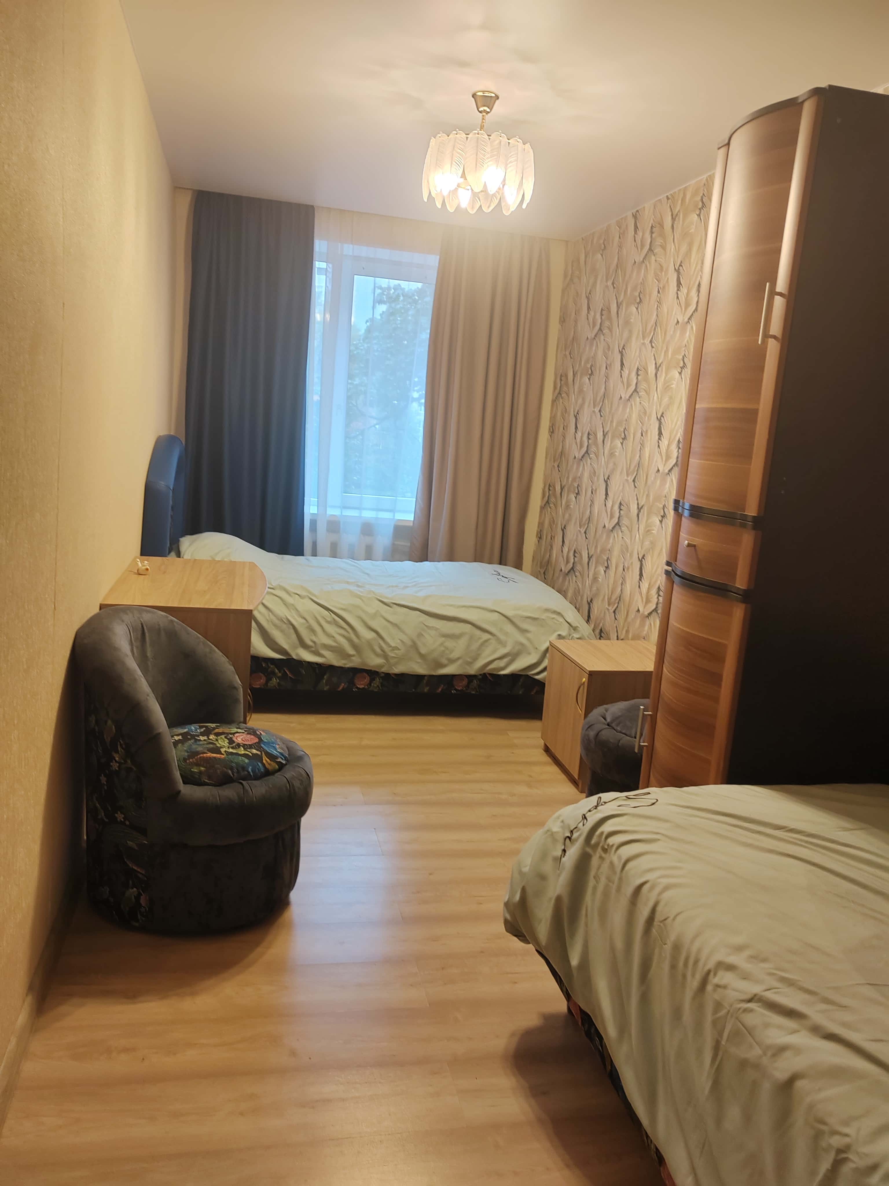 квартира посуточно Санкт-Петербург Рядом метро — 3-комнатная, с центром 20