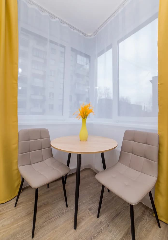 Квартира на сутки в Екатеринбурге у Основинского парка (Солнечная 33а) 3