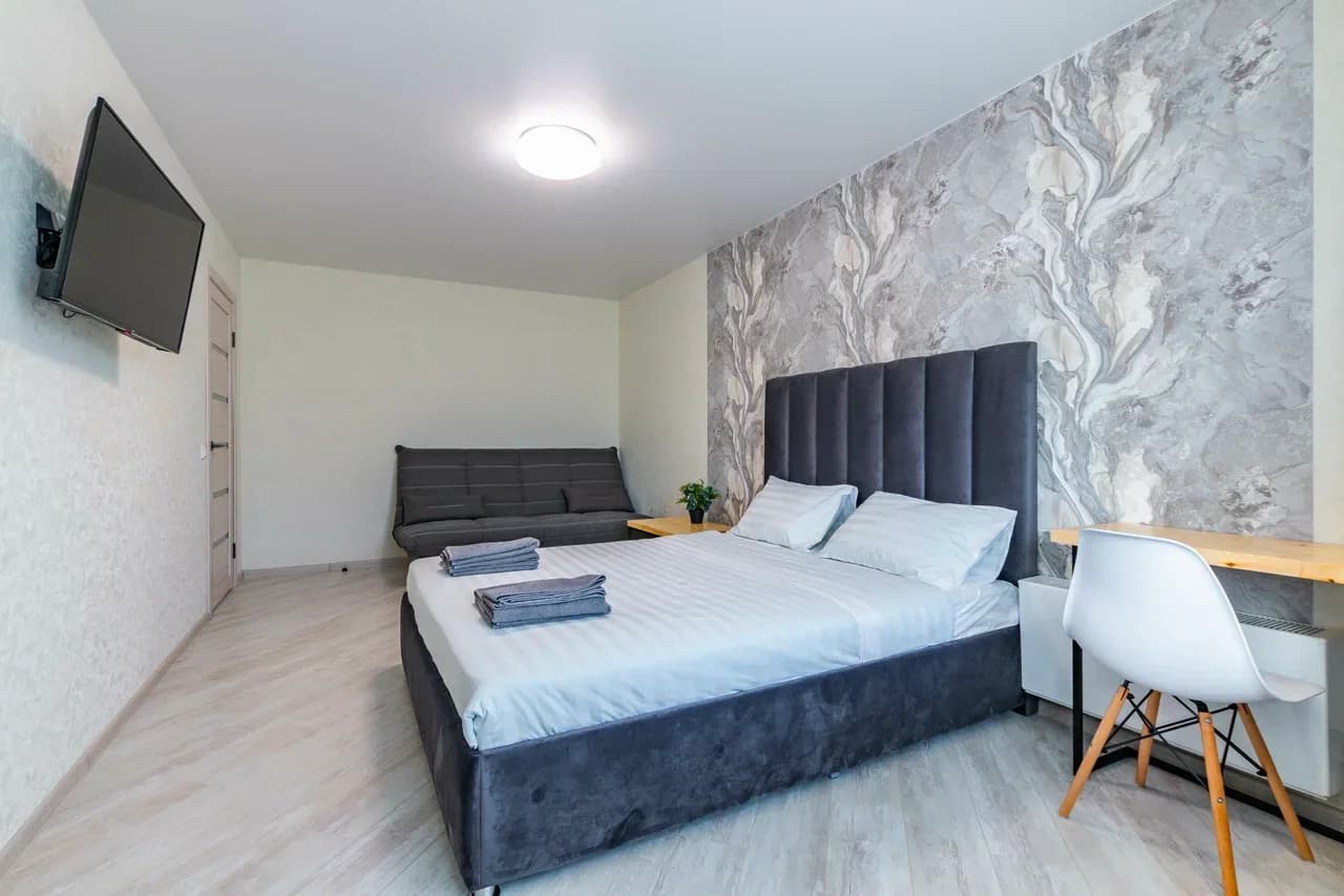 Снять 3-к квартиру в Екатеринбурге у аэропорта Кольцово и Экспо Посуточно