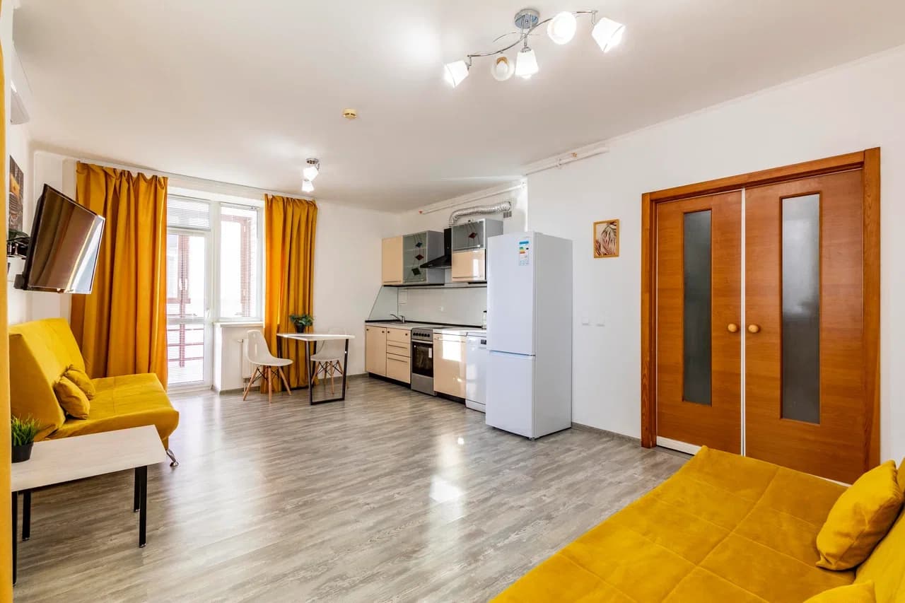 Снять 2-к квартиру в Екатеринбурге, м. Уралмаш, Эльмаш Посуточно