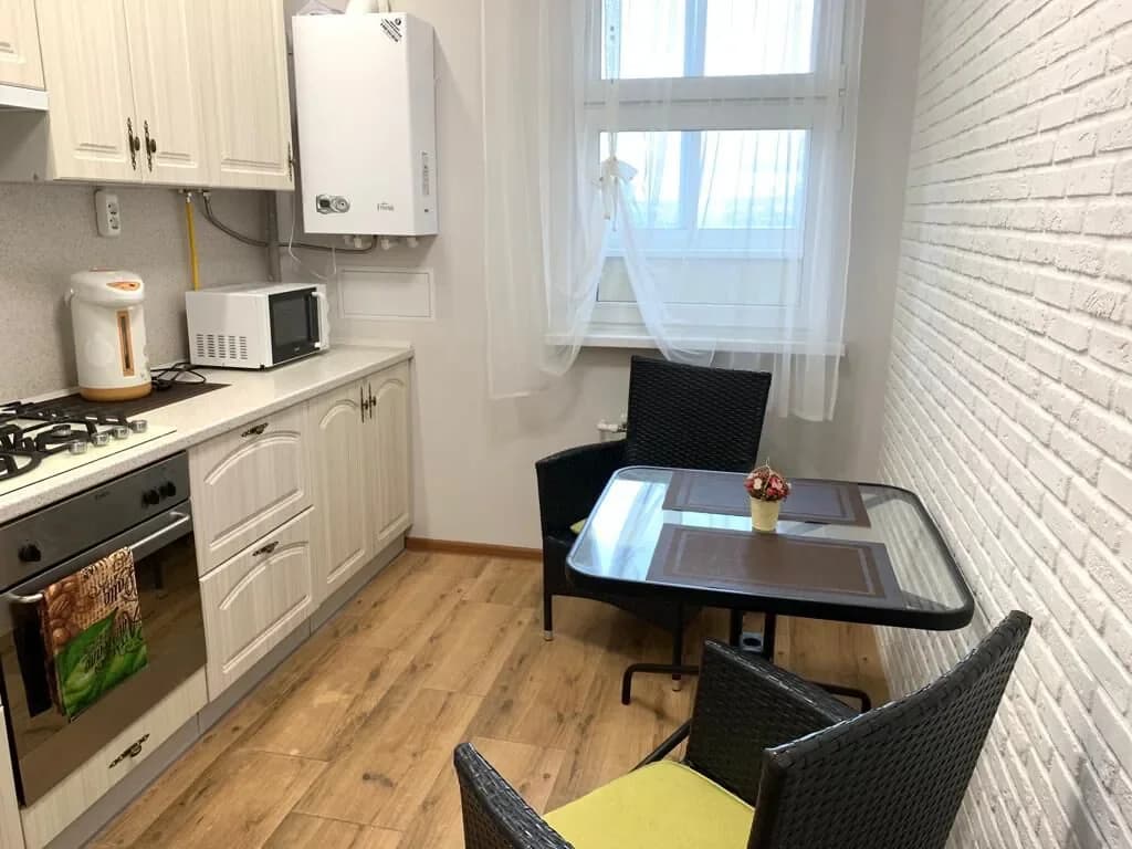 Аренда посуточно 1-к квартиры в Севастополе у Сапун-горы (Горпищенко, 143) 3