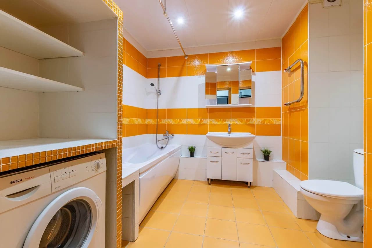 Снять 2-комнатную квартиру в Екатеринбурге у метро Чкаловская посуточно 3