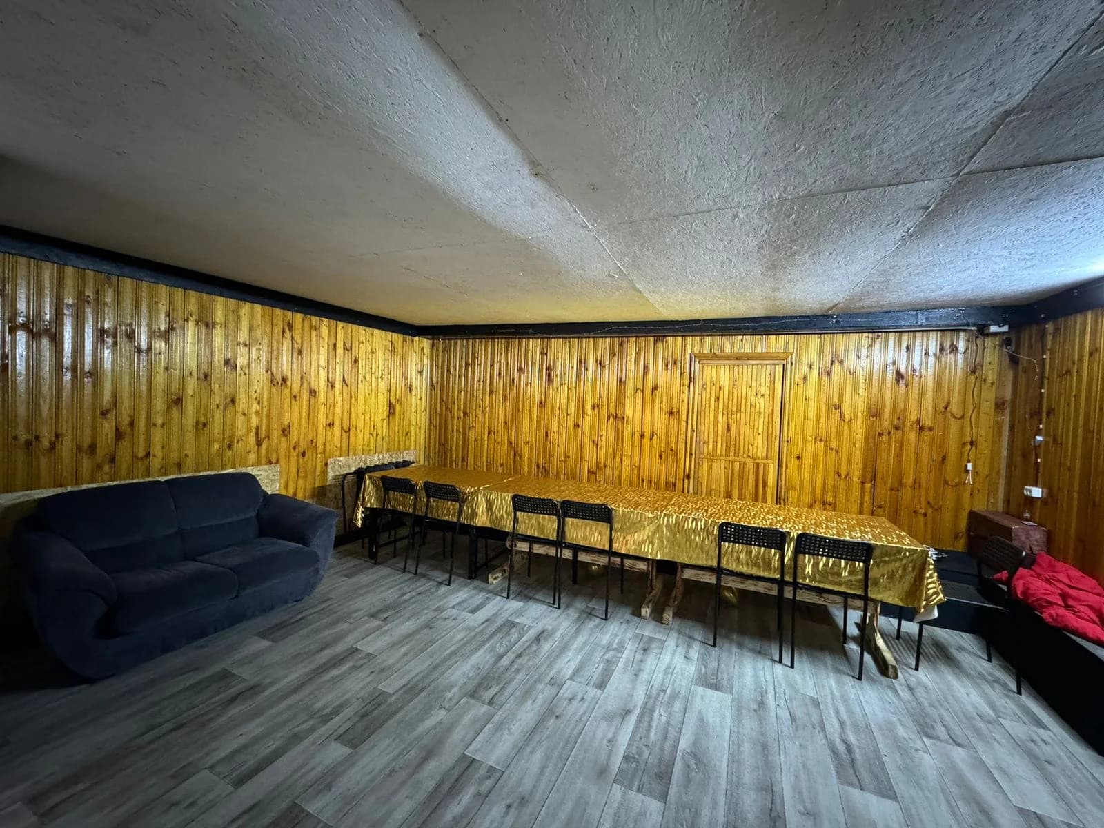 Снять гостевой дом в черте города Черниковка с сауной и бильярдом Посуточно