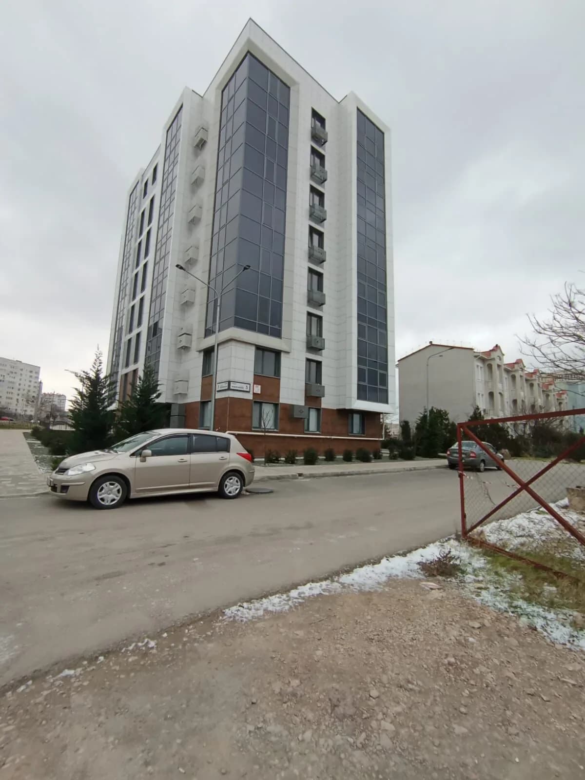 Снять посуточно евродвушку в Севастополе у моря (Маячная 3) 0