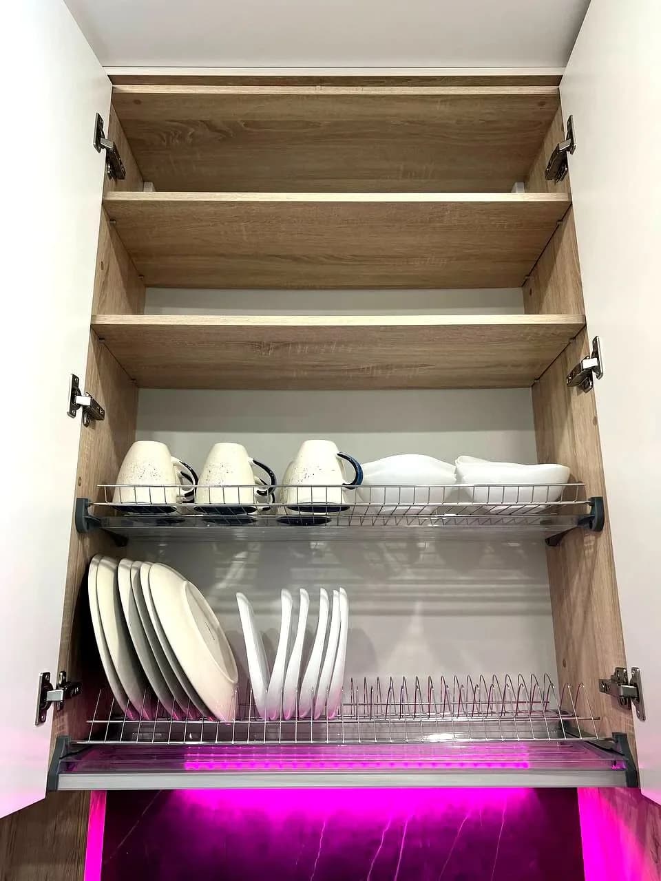 Снять посуточно евродвушку в Севастополе у моря (Маячная 3) 1