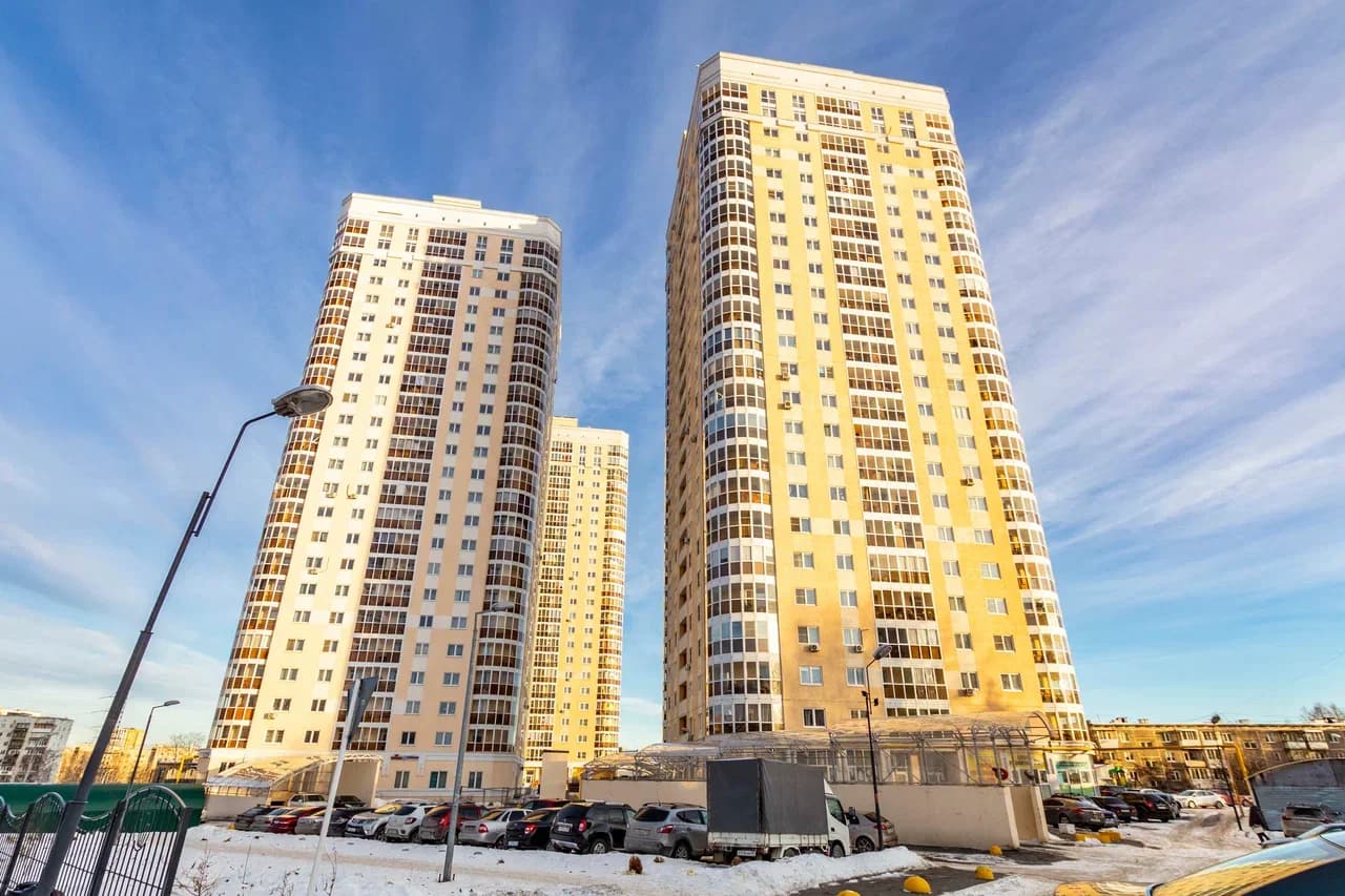 Снять 3-комнатную квартиру в Екатеринбурге у парка Чкалова посуточно 0