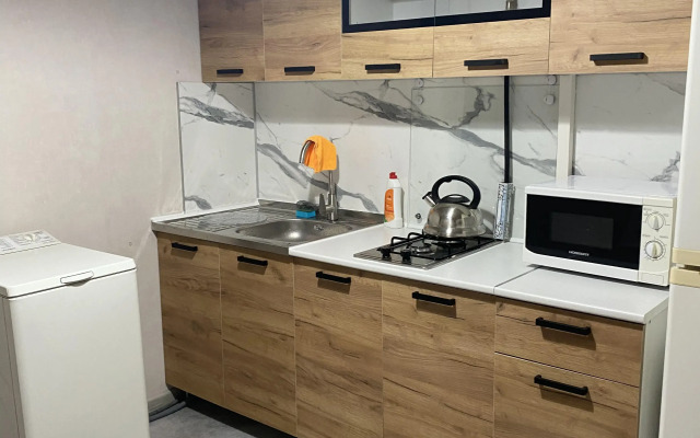 снять посуточно Двухкомнатнаю  квартиру на школе Мвд 6