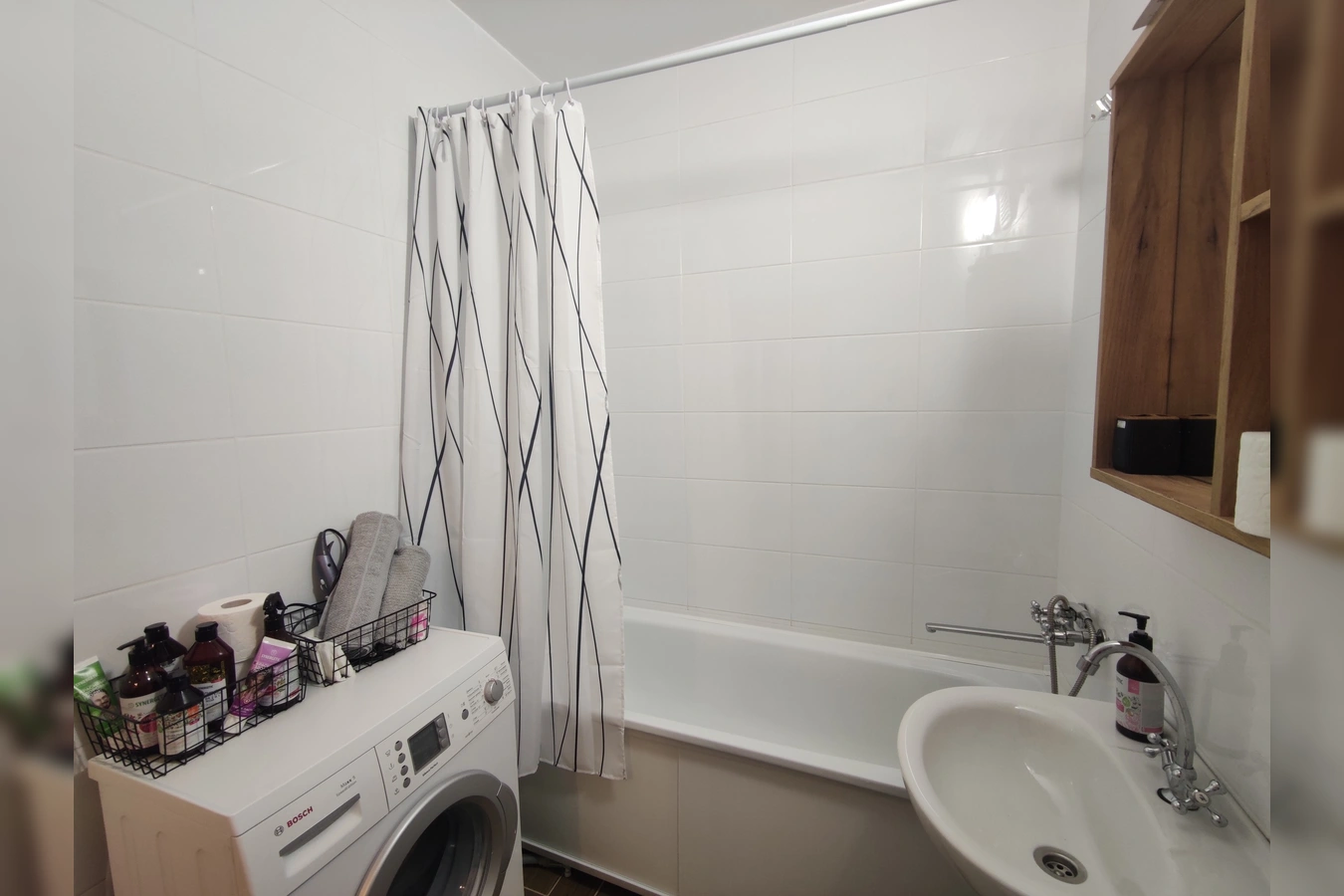 Снять студию посуточно в Ярославле — современный ЖК «Московский квартал». 12