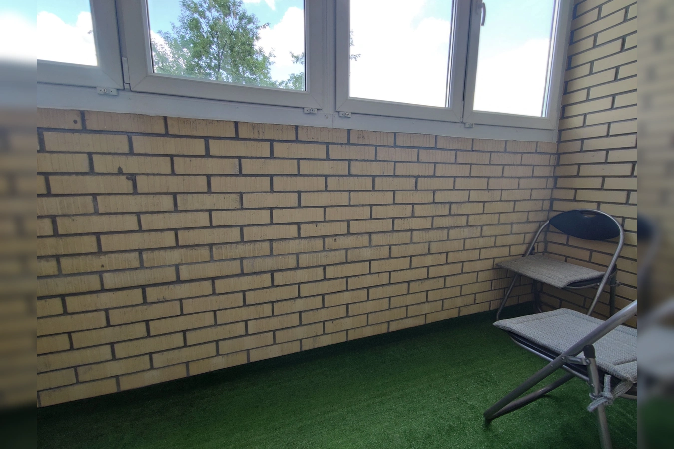 Снять студию посуточно в Ярославле — современный ЖК «Московский квартал». 14