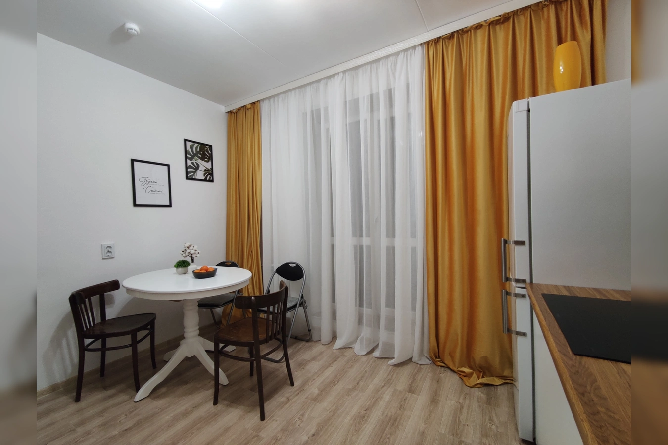 Снять студию посуточно в Ярославле — современный ЖК «Московский квартал». 15