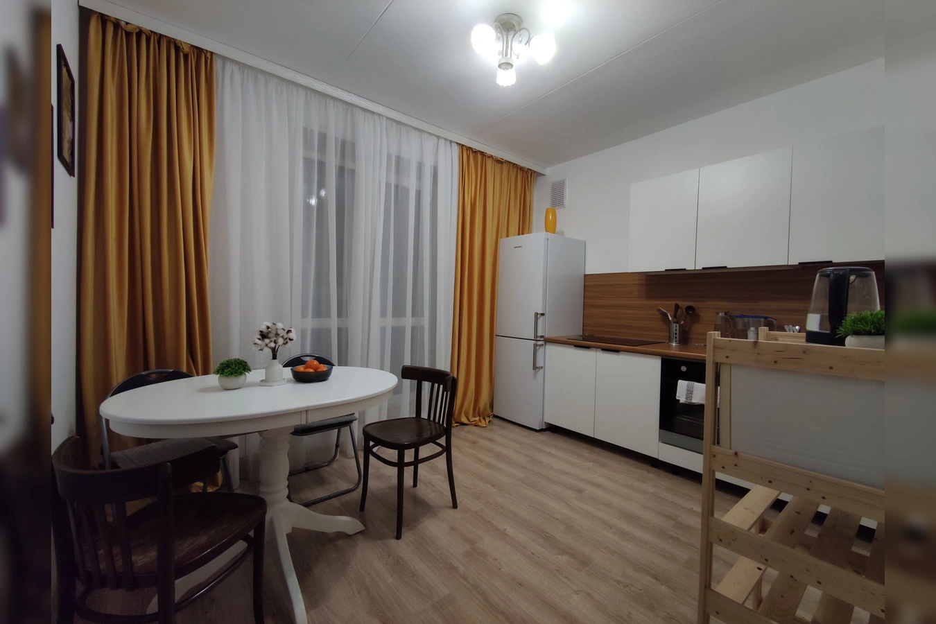 Снять студию посуточно в Ярославле — современный ЖК «Московский квартал». 17