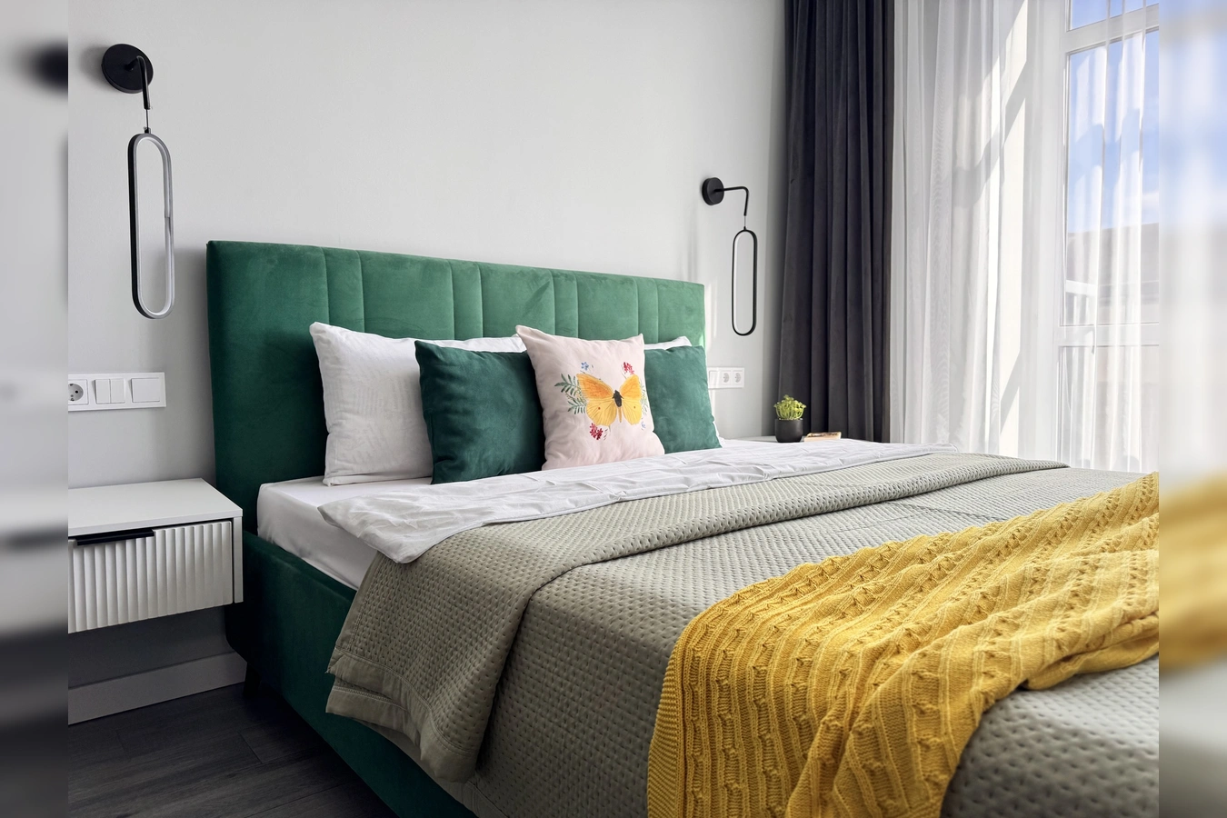 Снять на сутки квартиру в  ЖК бизнес-класса "Сердце Ярославля" 3