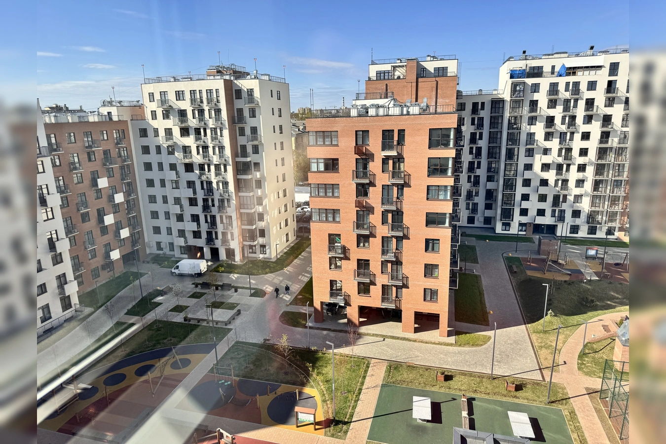 Снять на сутки квартиру в  ЖК бизнес-класса "Сердце Ярославля" 5