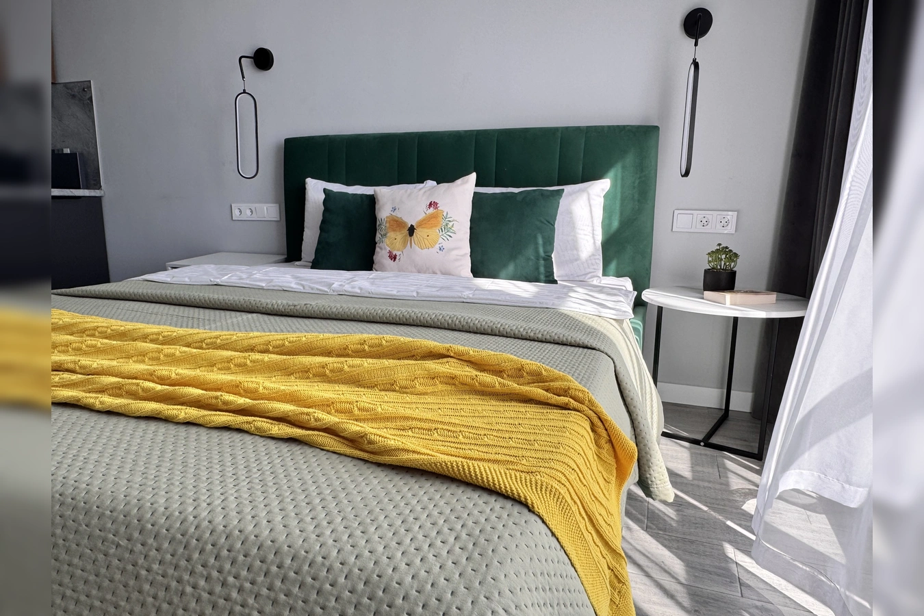 Снять на сутки квартиру в  ЖК бизнес-класса "Сердце Ярославля" 11