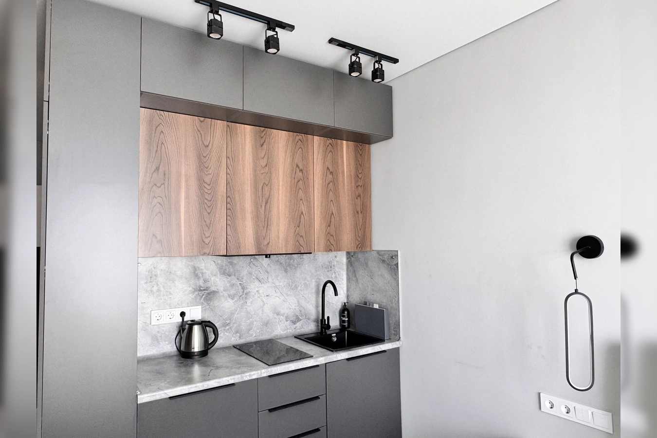 Снять на сутки квартиру в  ЖК бизнес-класса "Сердце Ярославля" 14