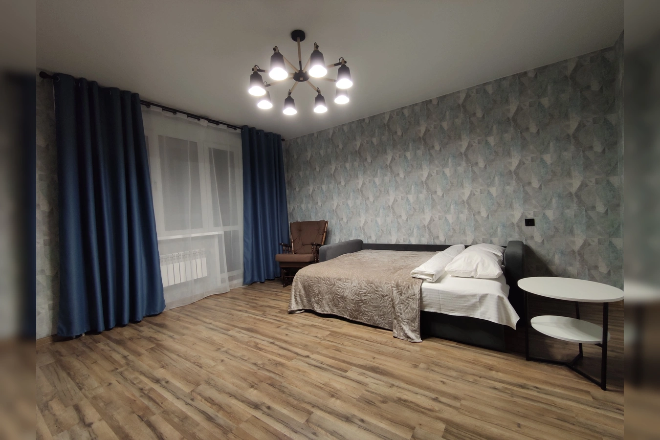 Снять квартиру посуточно в Ярославле у ГУОР по хоккею (1-я Веткинская ул., 3) 2