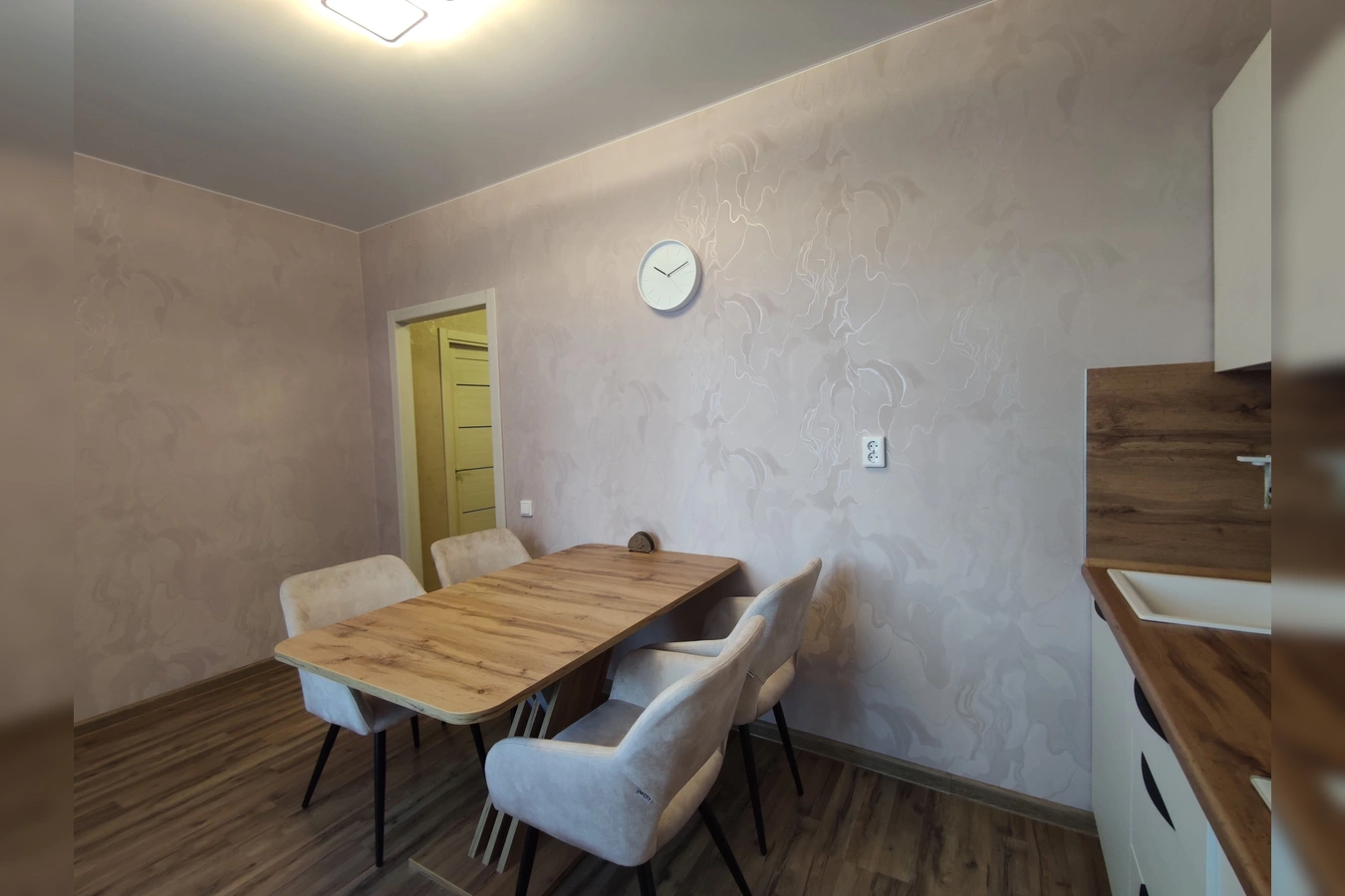 Снять квартиру посуточно в ЖК Галимов Ярославль (1-я Веткинская ул., 3) 15