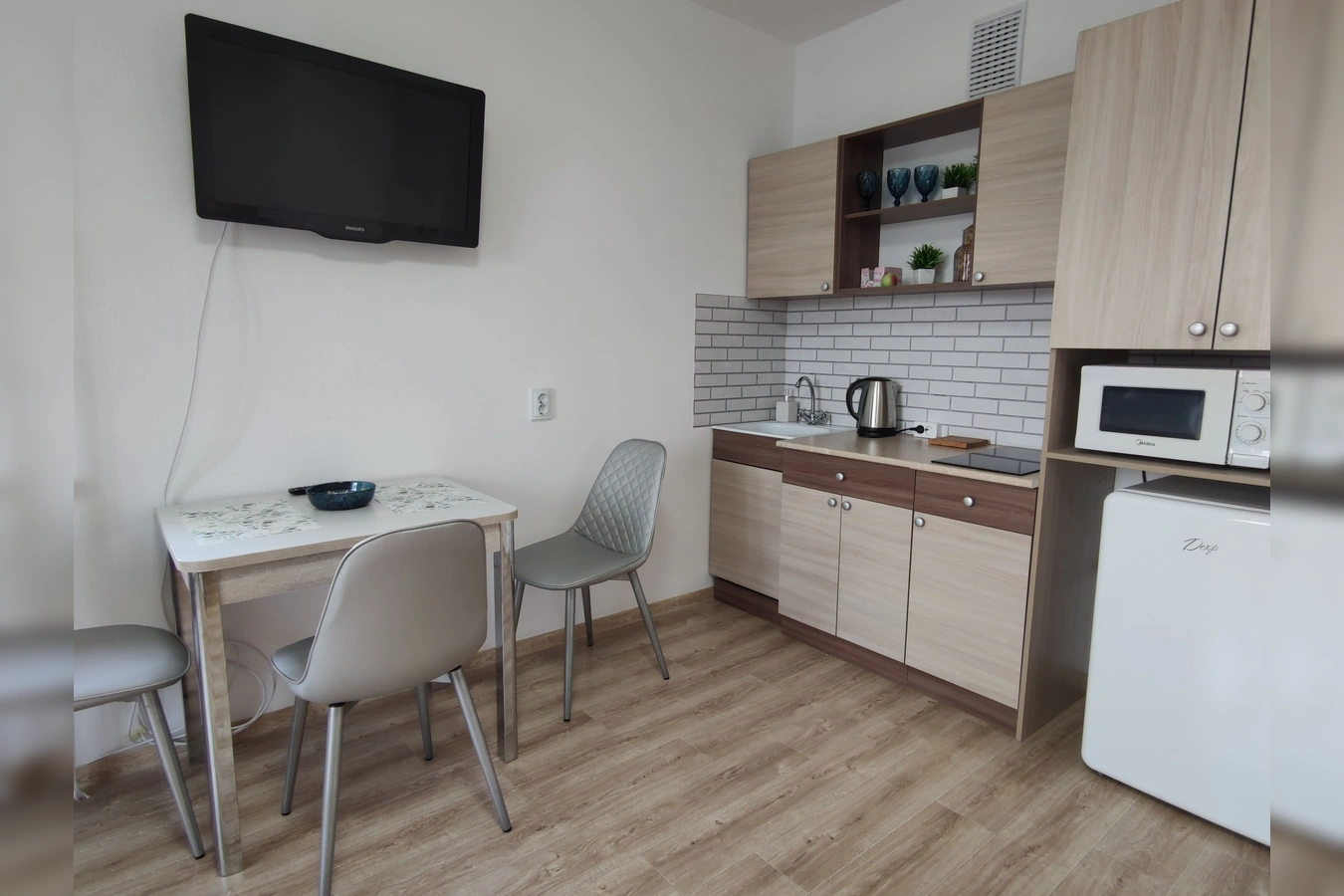 Снять квартиру посуточно у Московского вокзала (проспект Фрунзе, 14) 2