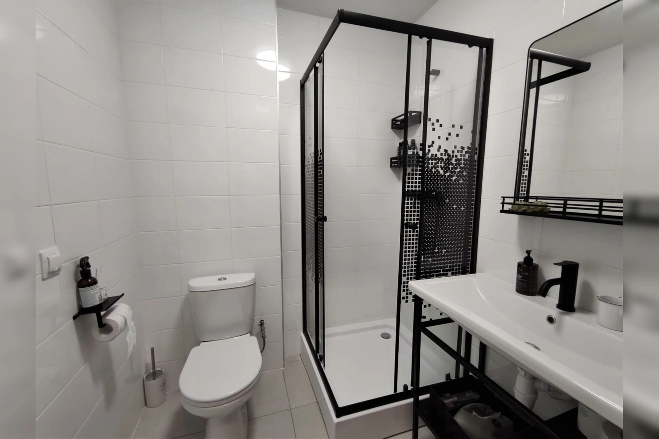 Снять квартиру посуточно у Храма Матроны (ул. Лескова, 38) 15