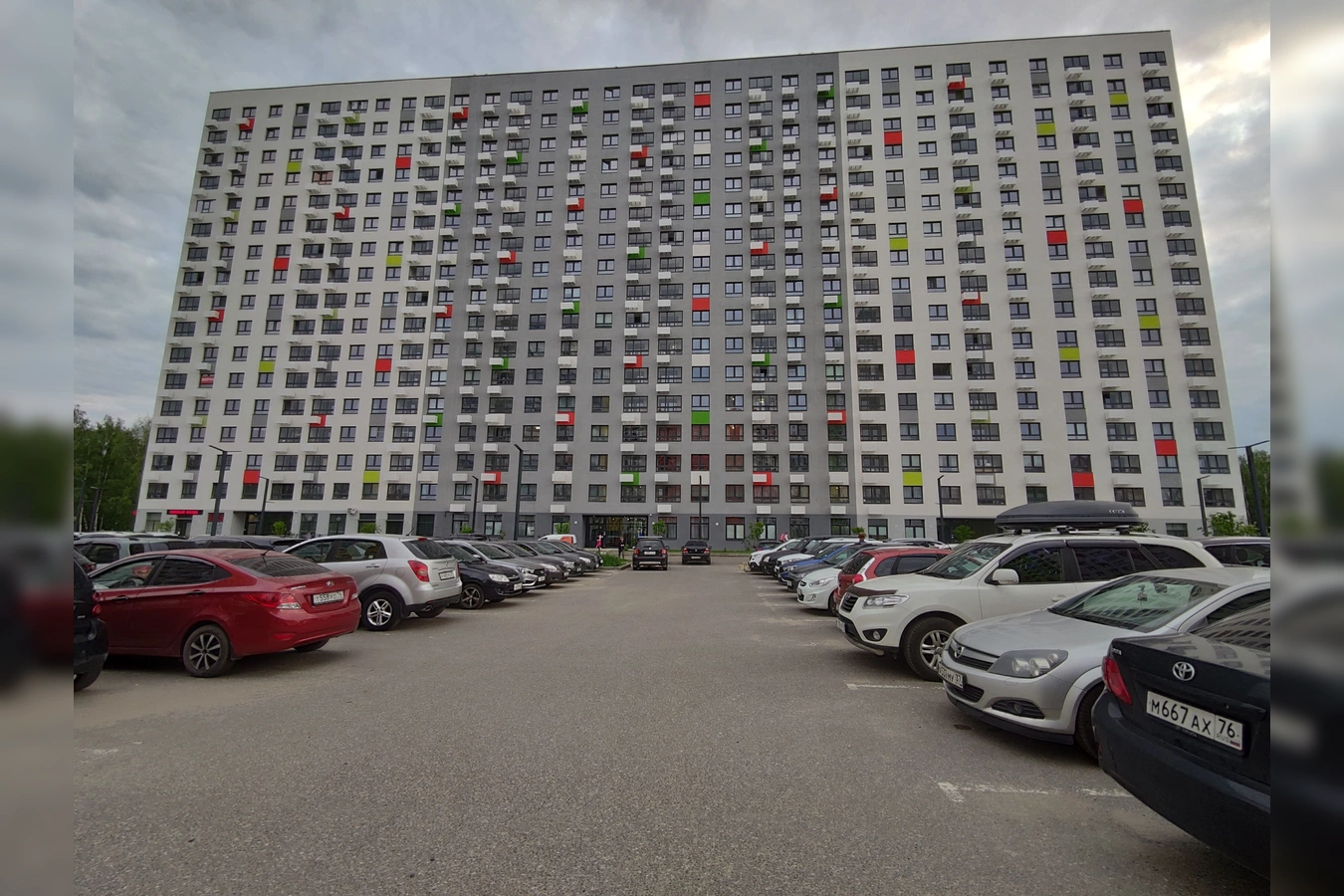 Снять квартиру посуточно у Храма Матроны (ул. Лескова, 38) 24