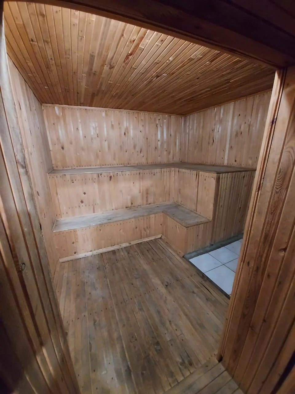 Снять гостевой дом в черте города Черниковка с сауной и бильярдом Посуточно 5