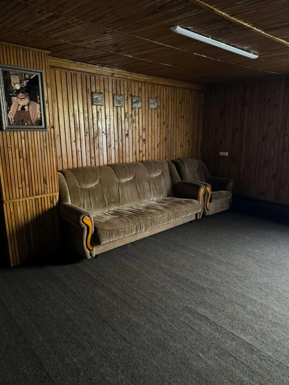 Снять гостевой дом в черте города Черниковка с сауной и бильярдом Посуточно 7