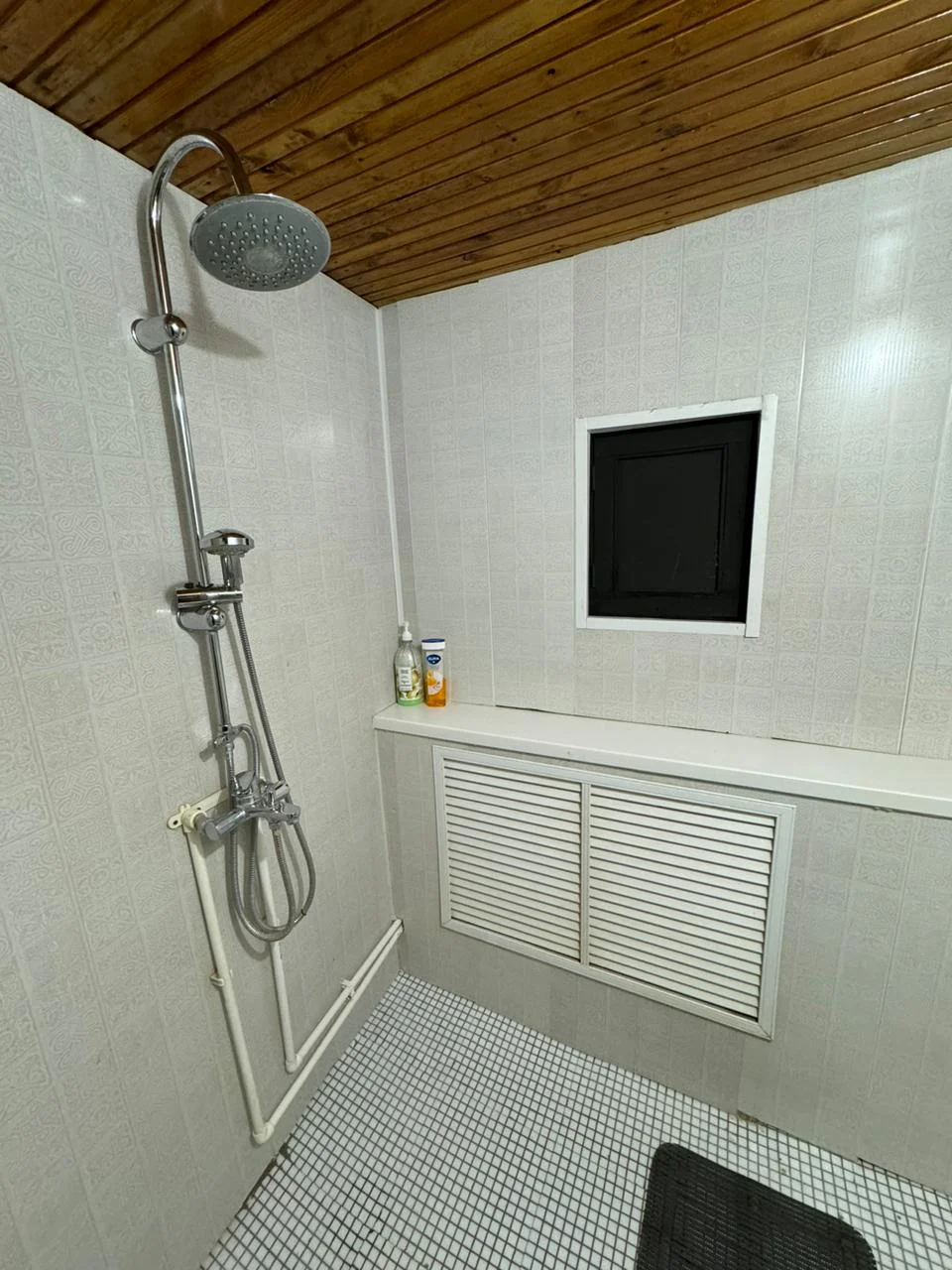 Снять гостевой дом в черте города Черниковка с сауной и бильярдом Посуточно 13