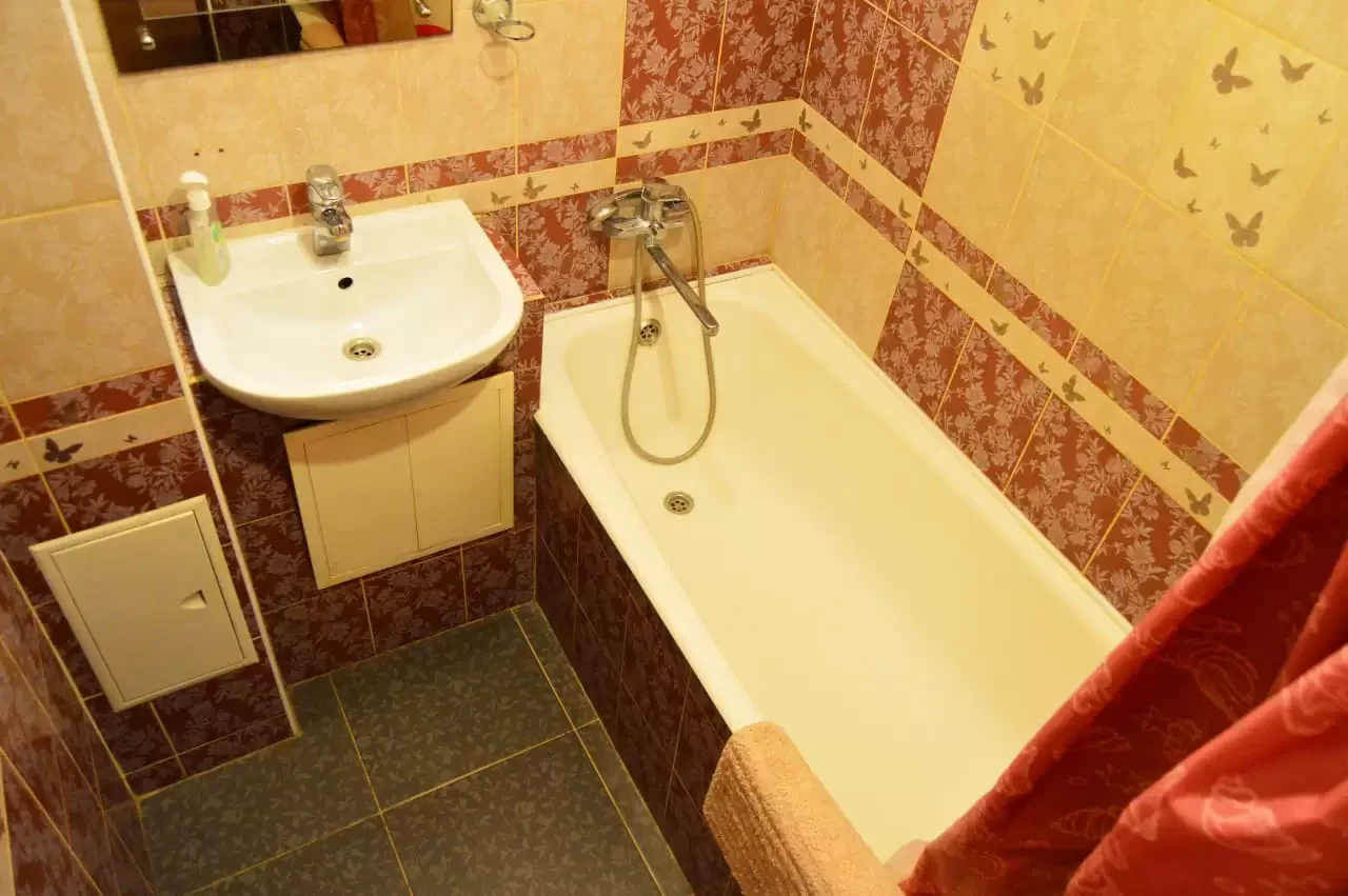 Снять двухкомнатную квартиру в центре Уфы на 8 Марта Посуточно 3