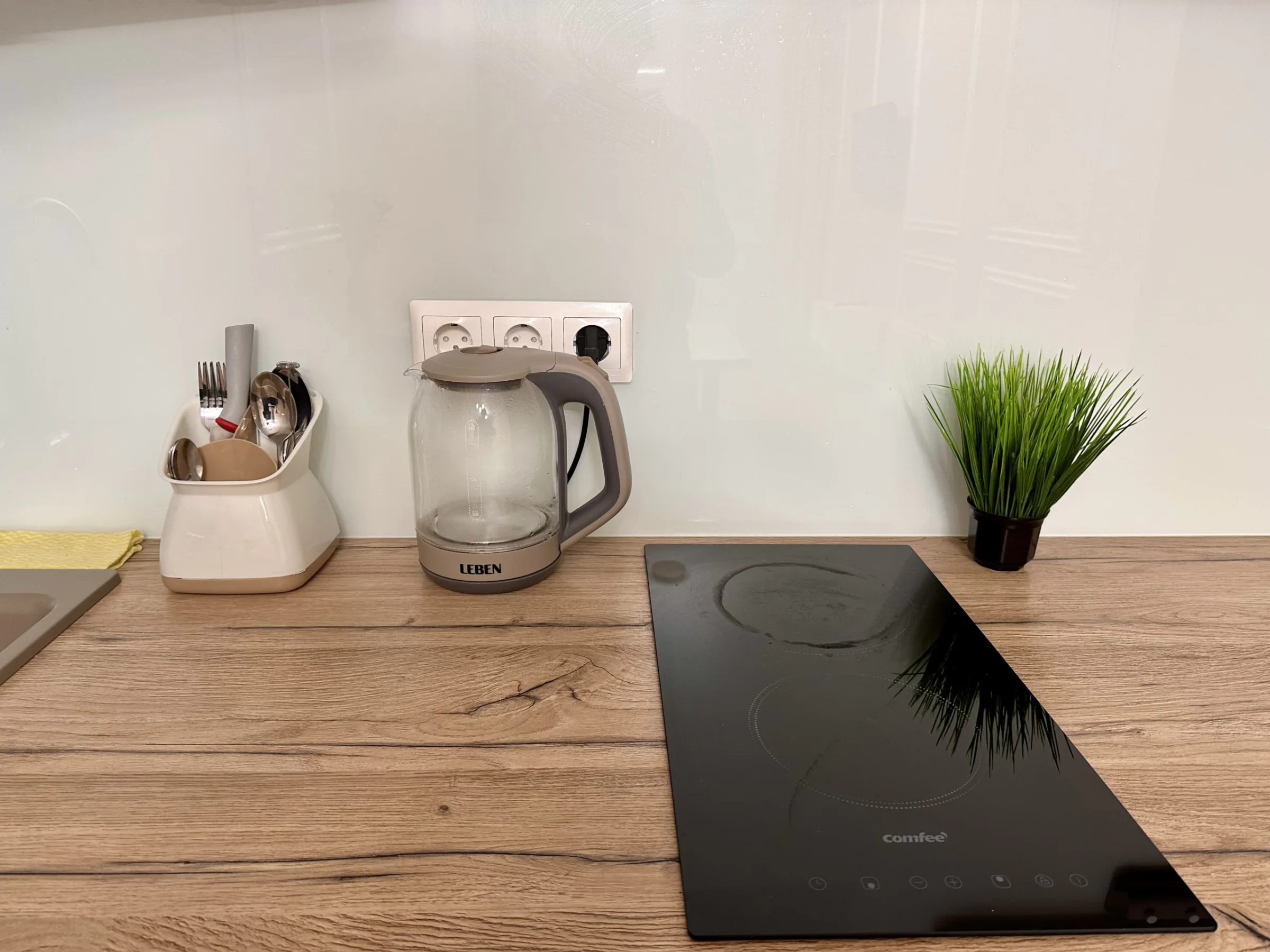 Снять стильную студию в центре Уфы у Арт-КВАДРАТа посуточно 6