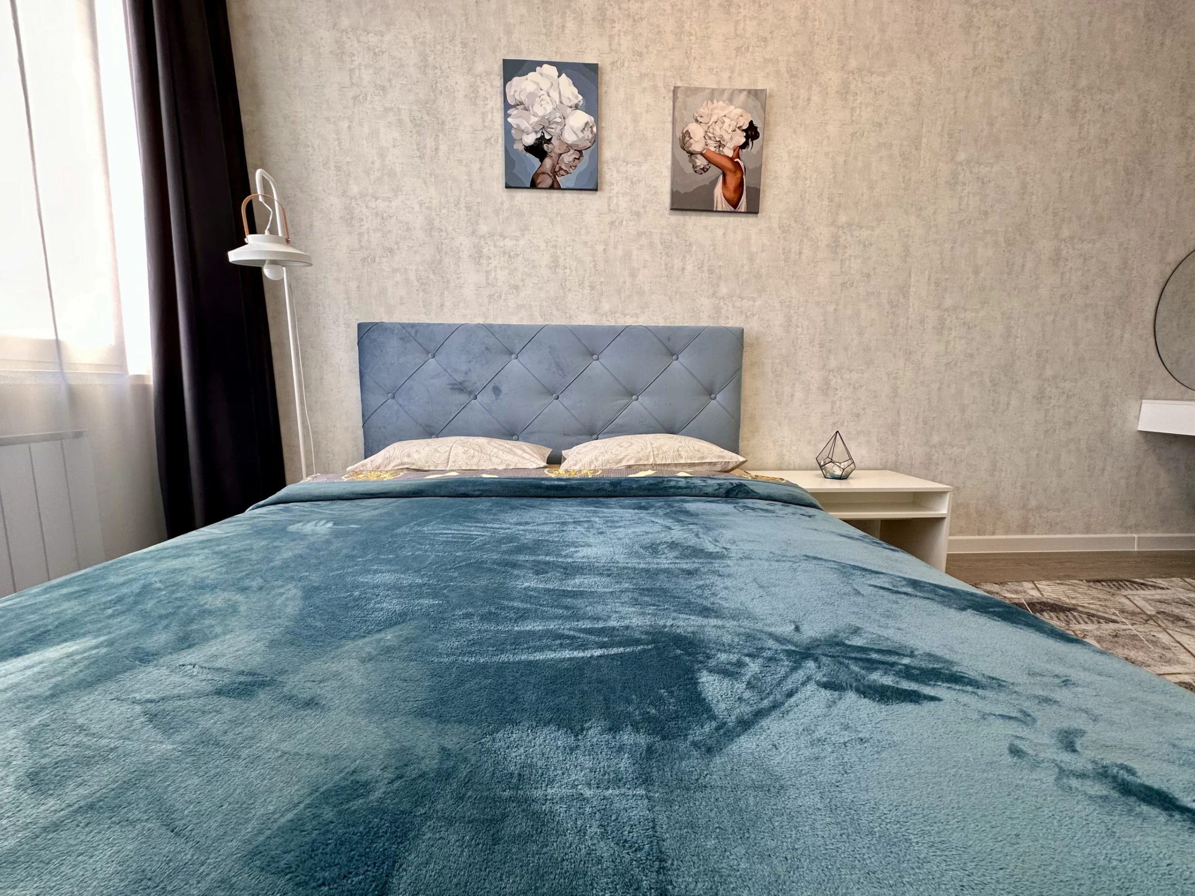 Снять стильную студию в центре Уфы у Арт-КВАДРАТа посуточно 20