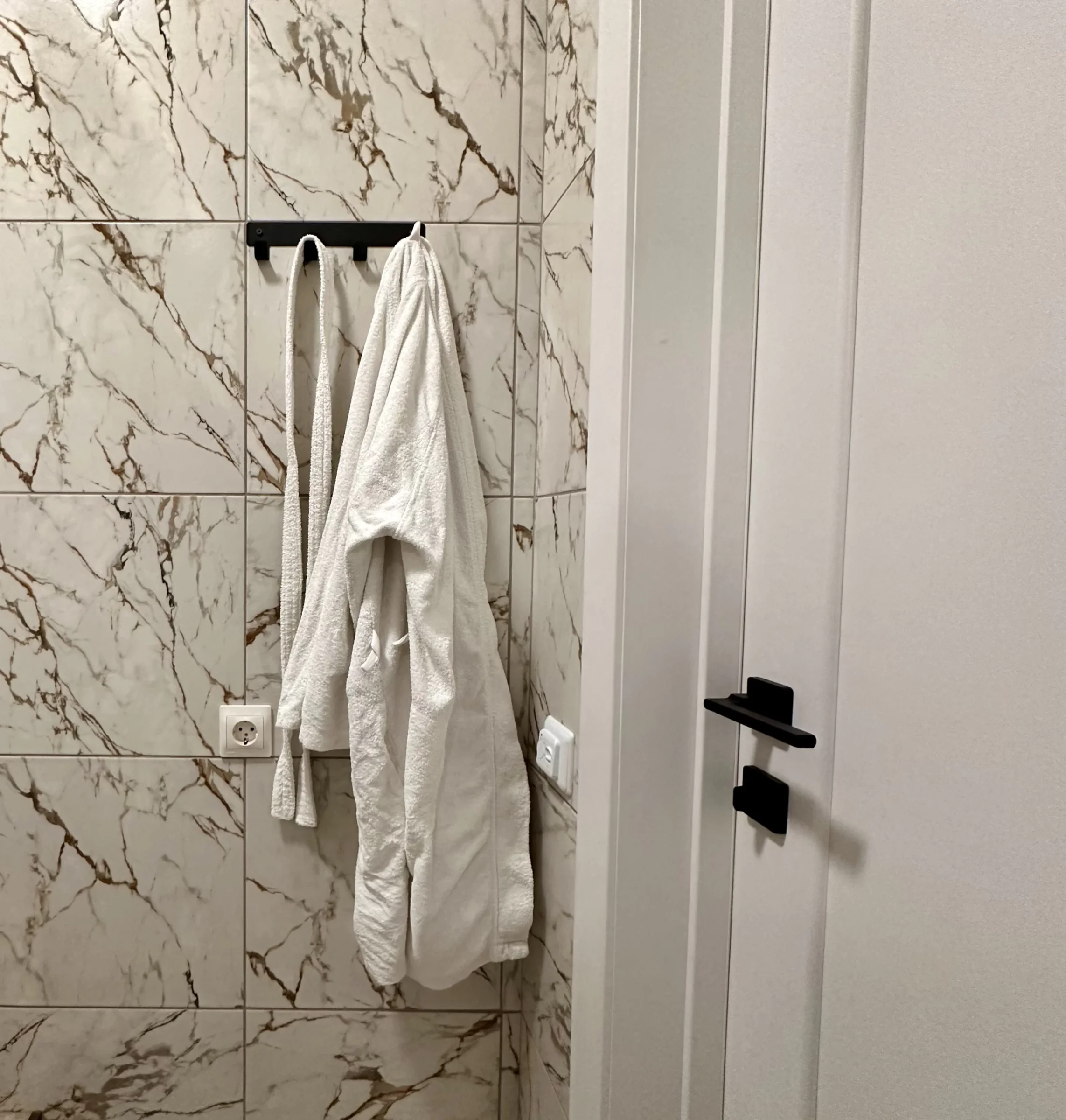 Снять стильную студию в центре Уфы у Арт-КВАДРАТа посуточно 25