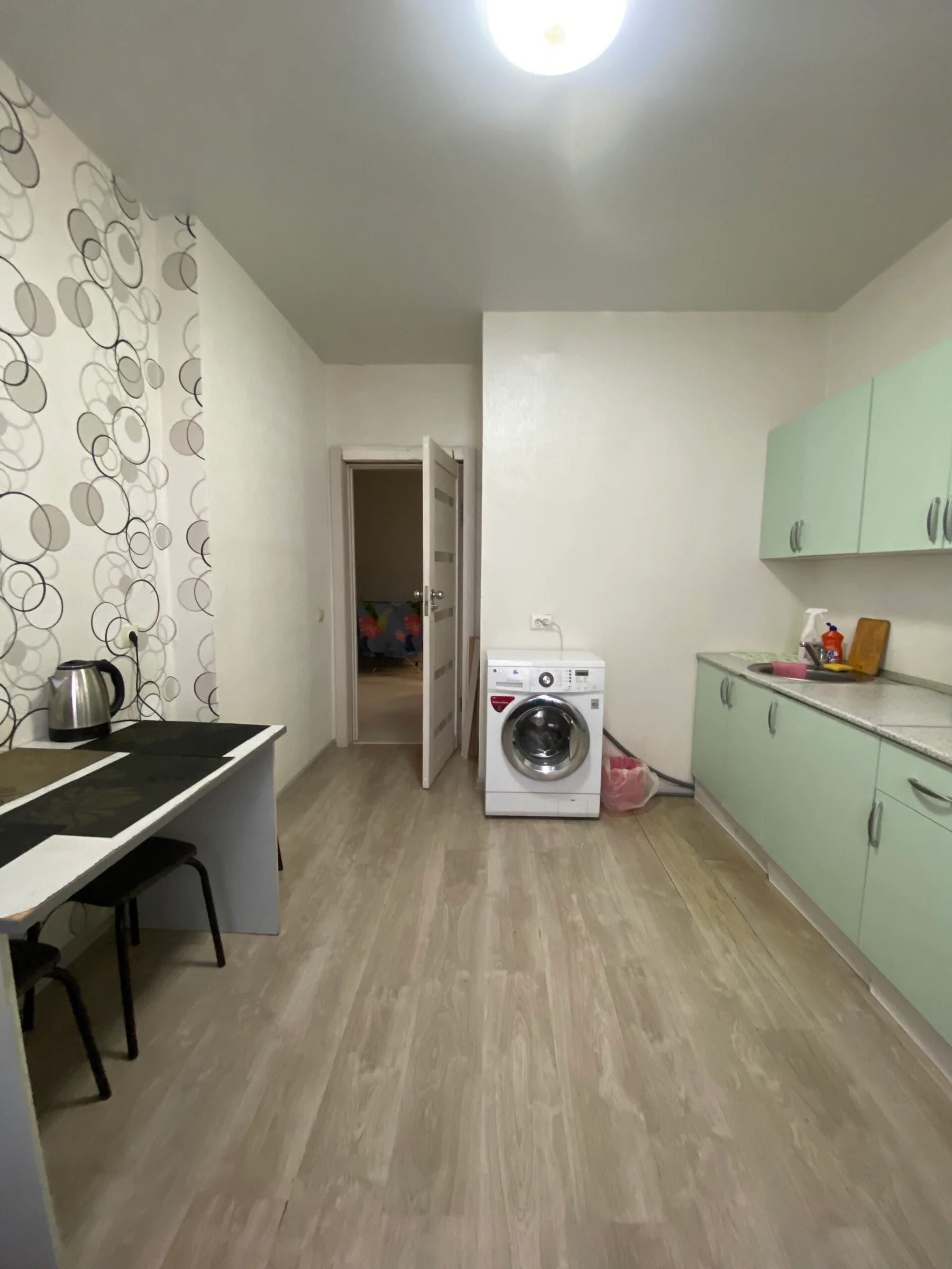 Снять двухкомнатную квартиру в Уфе у ТЦ «Ультра» и ул. Айской посуточно 8