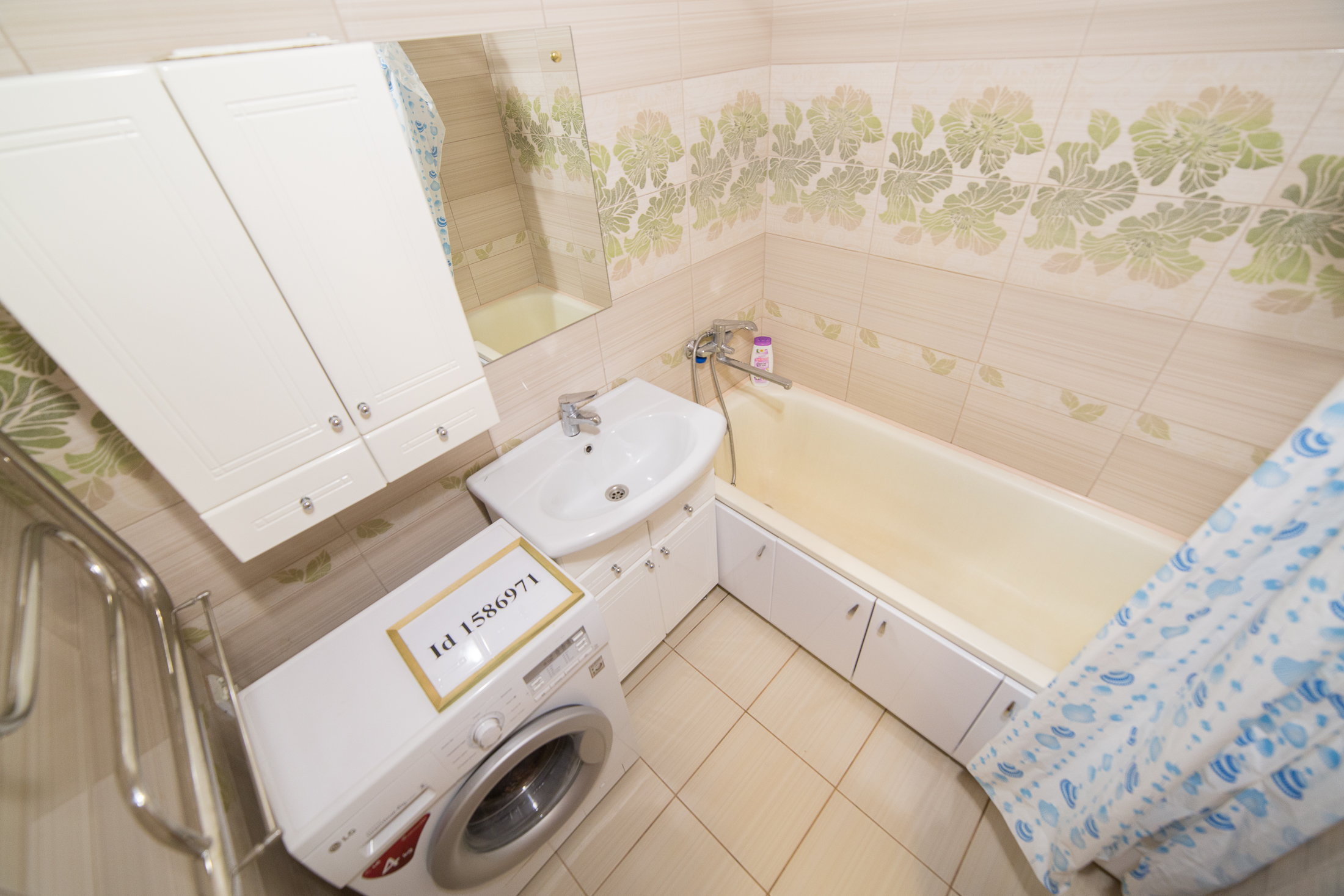 Снять квартиру посуточно в Уфе у Госцирка (Комсомольская 139) 2