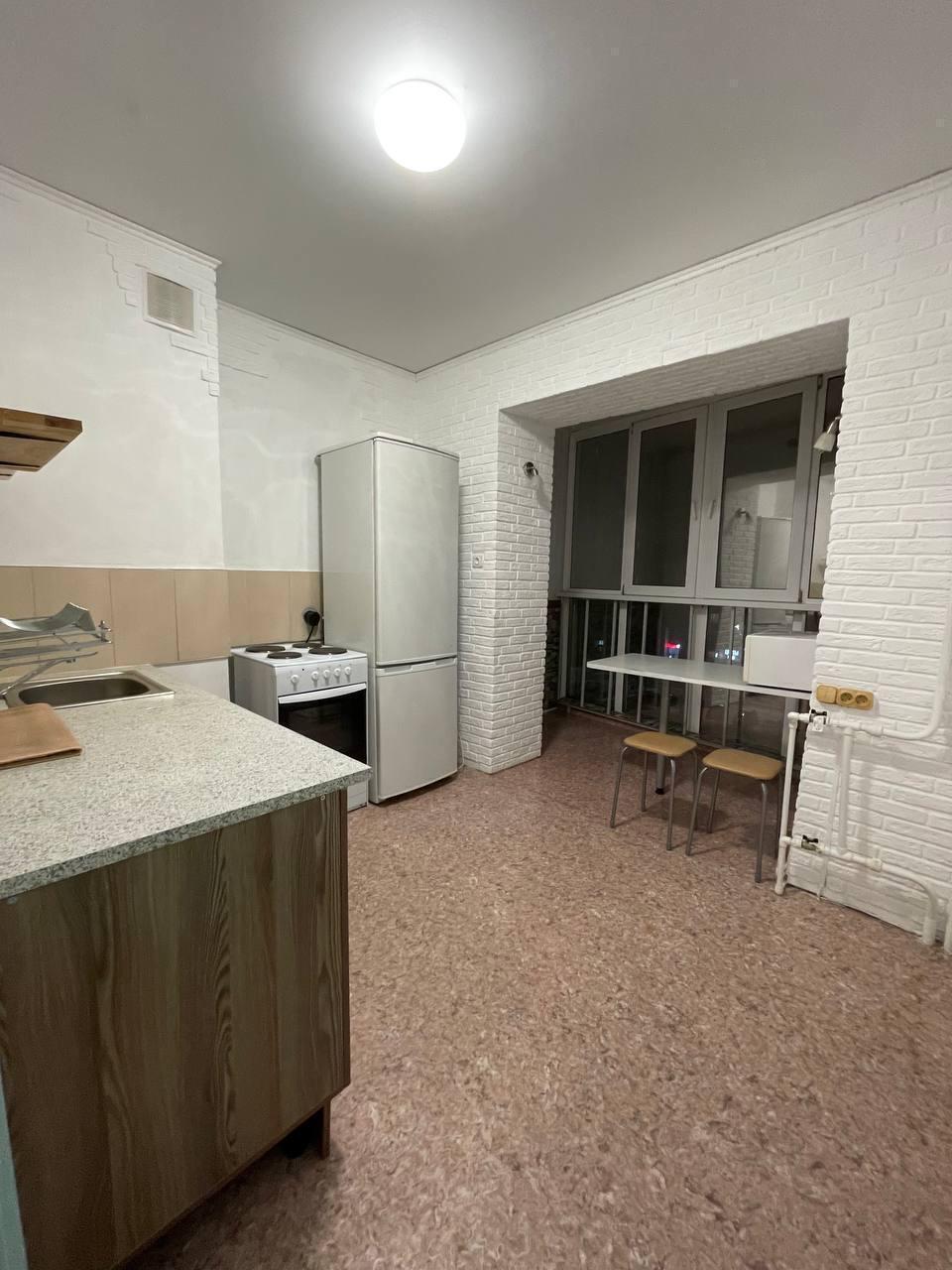 Аренда 1-комнатной квартиры посуточно в Уфе у ТРЦ Планета (Рудольфа Нуриева 14) 3