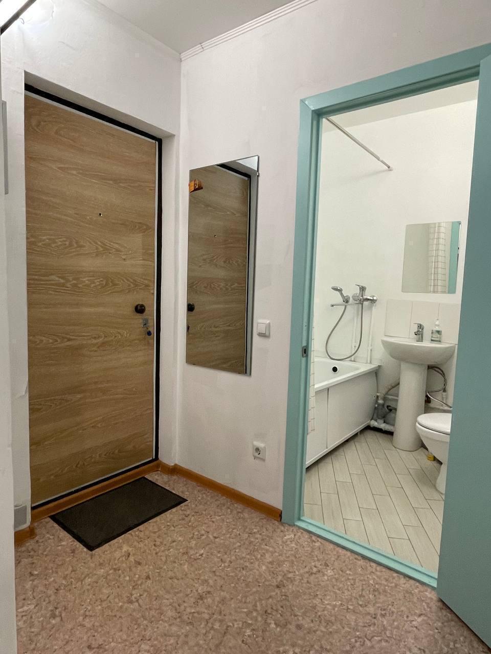 Аренда 1-комнатной квартиры посуточно в Уфе у ТРЦ Планета (Рудольфа Нуриева 14) 4