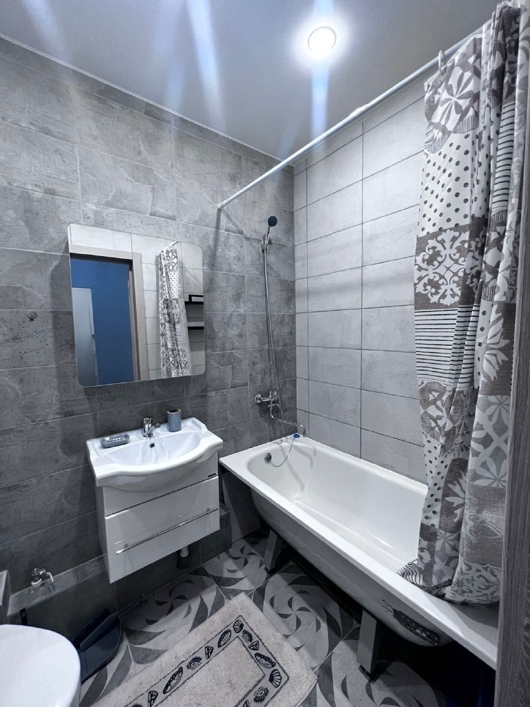 Снять квартиру посуточно в Затоне, Новоленд, Дружбы Народов 57 2